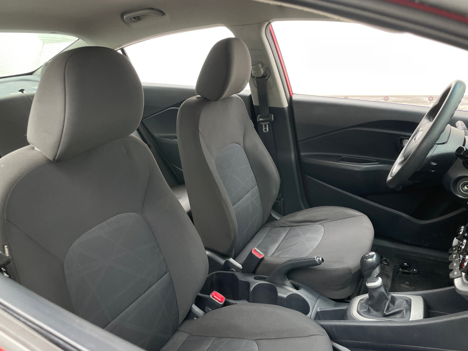 Thumbnail: 2017 Kia Rio - 2