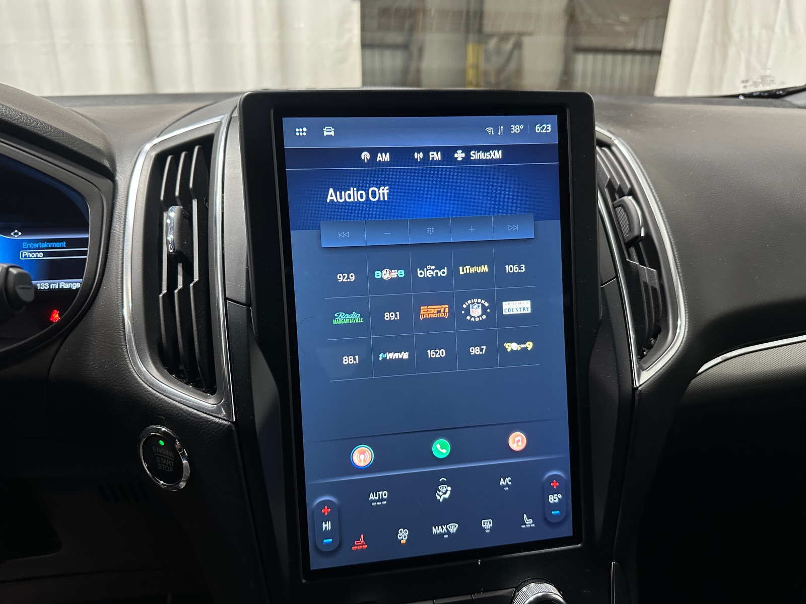 Thumbnail: 2023 Ford Edge - 3