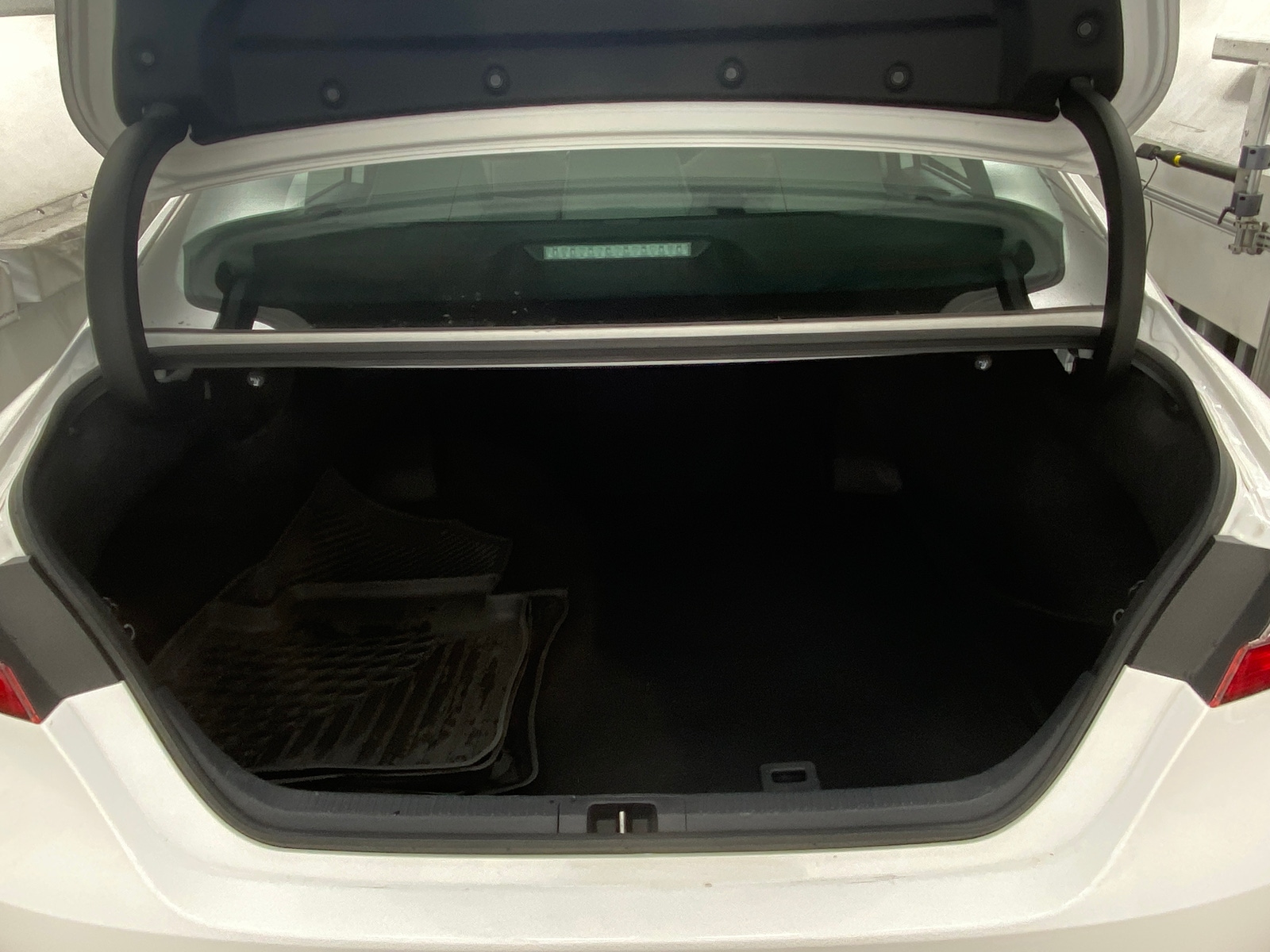 Thumbnail: 2024 Toyota Camry - 6