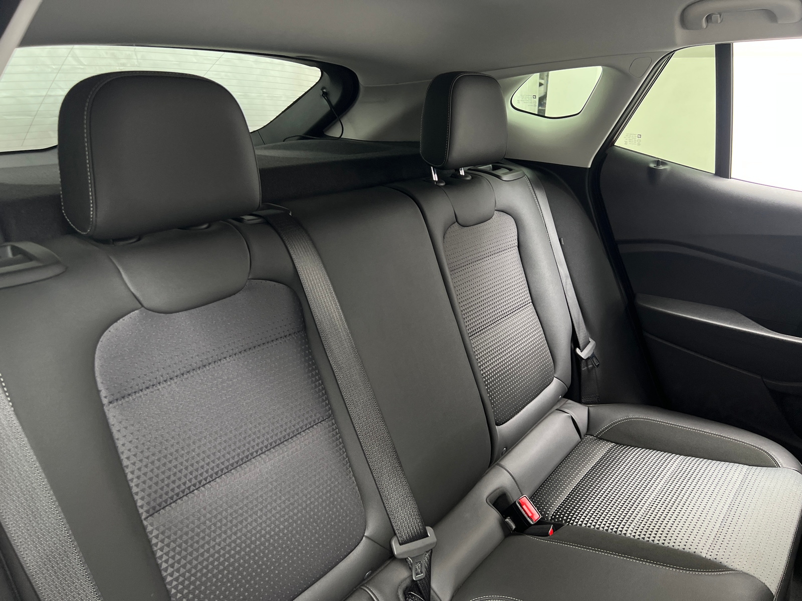 Thumbnail: 2025 Chevrolet Trax - 6