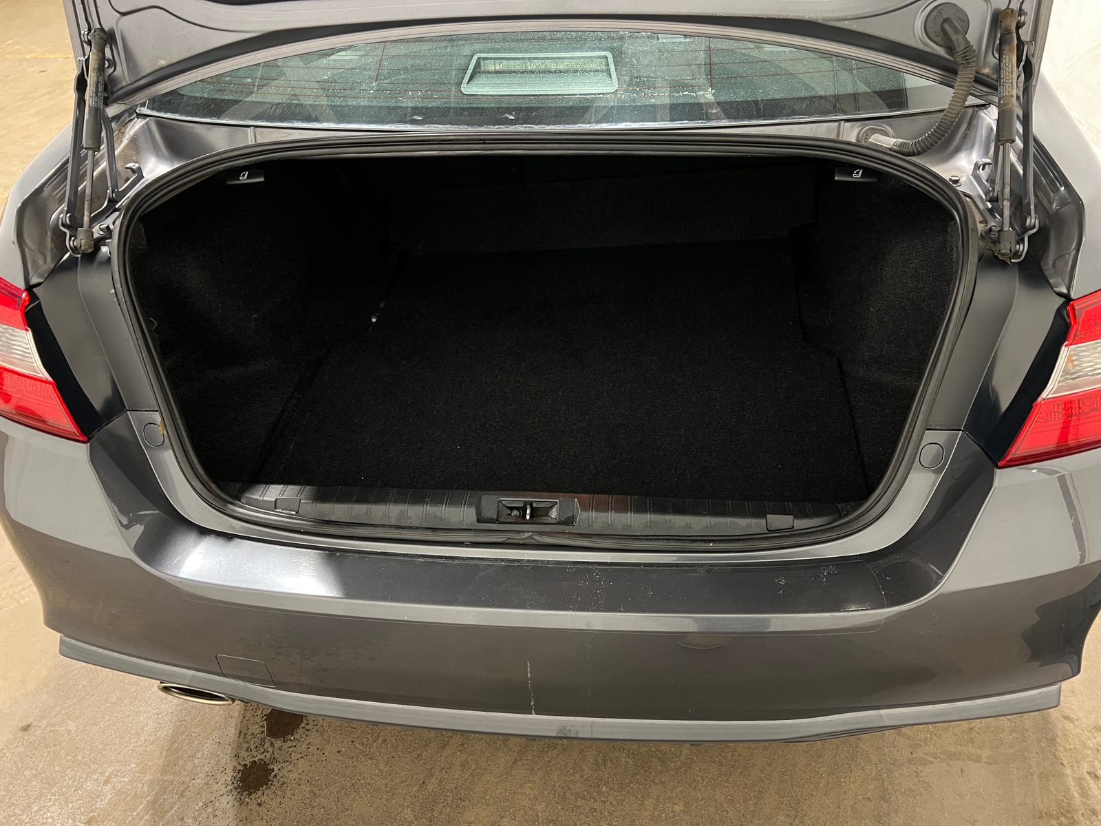 Thumbnail: 2018 Subaru Legacy - 7