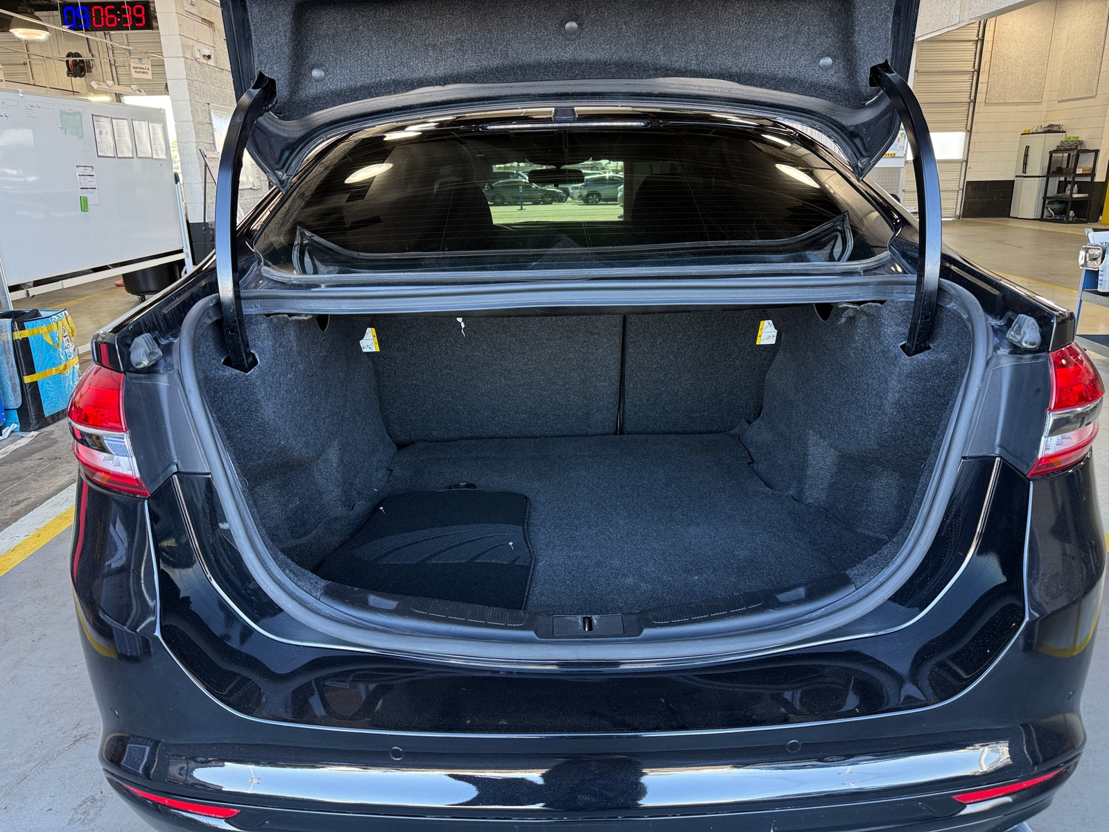 Thumbnail: 2018 Ford Fusion - 7