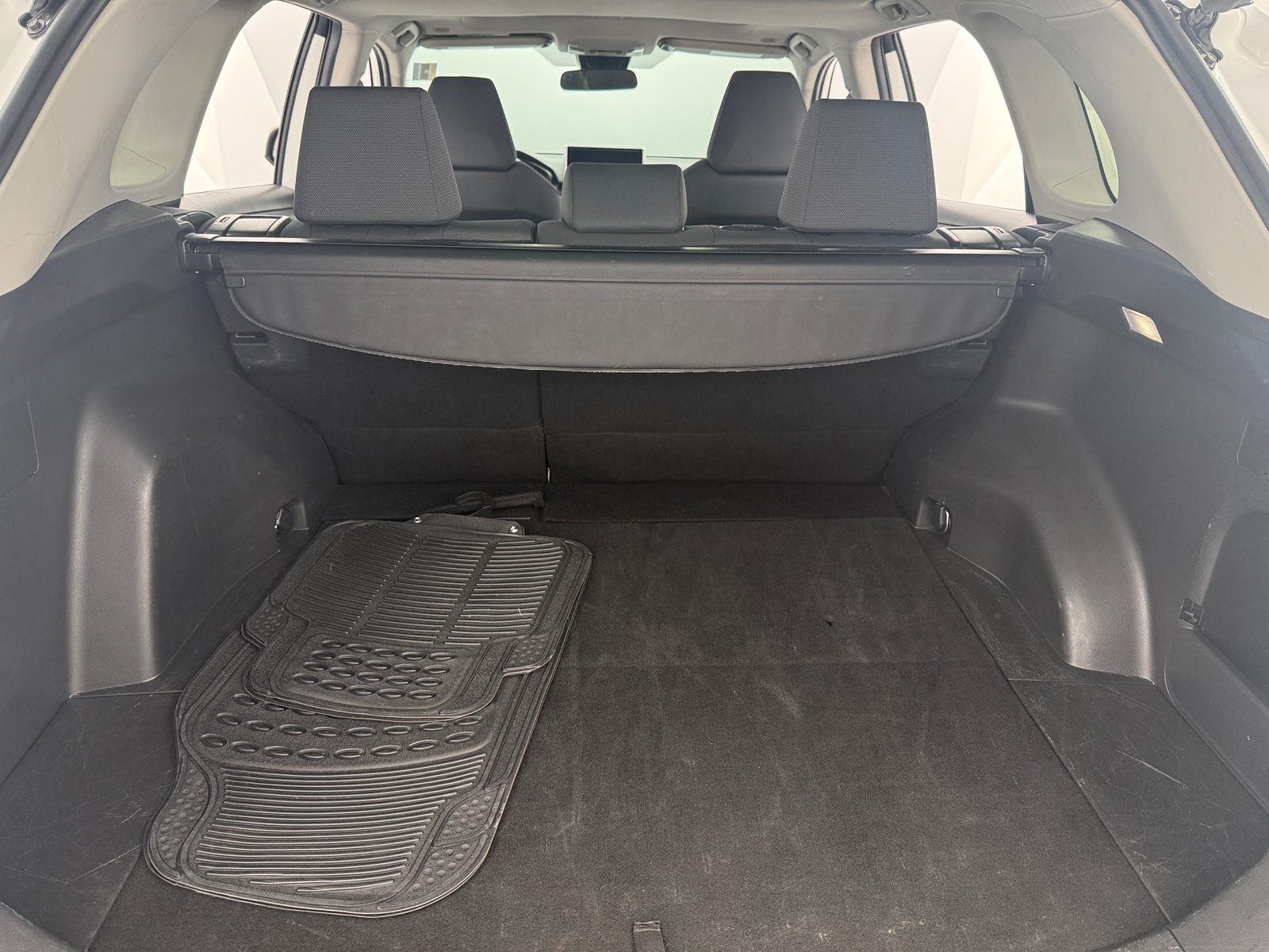 Thumbnail: 2025 Toyota RAV4 - 7