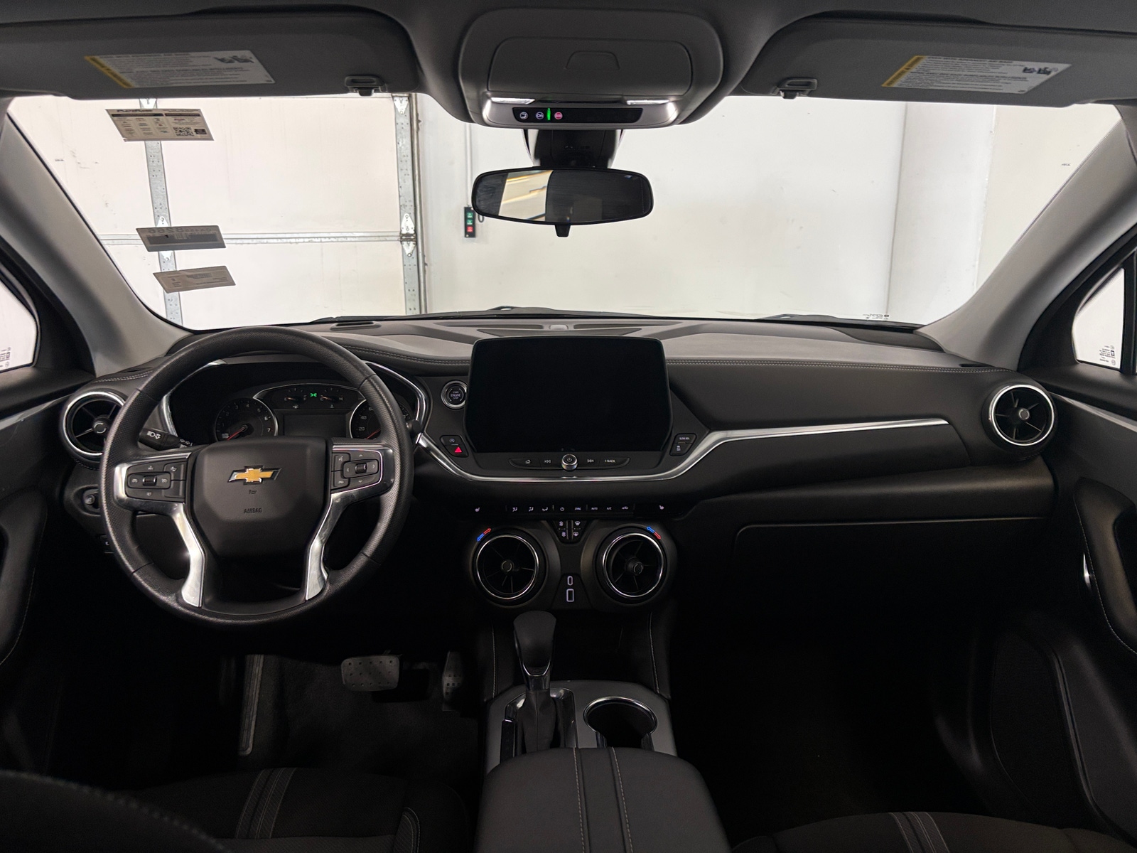 Thumbnail: 2025 Chevrolet Blazer - 3