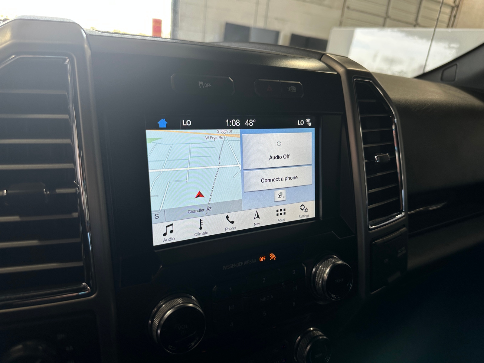 Thumbnail: 2016 Ford Econoline - 3