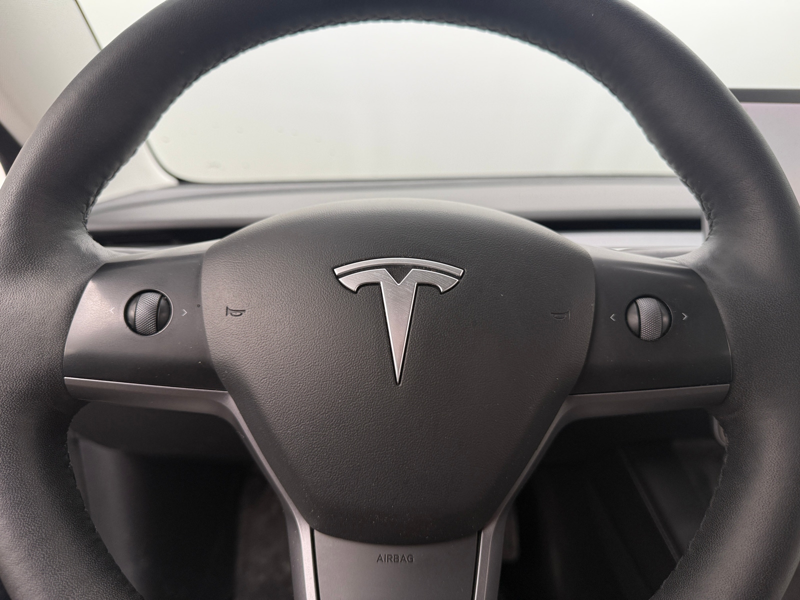 Thumbnail: 2022 Tesla Model 3 - 4
