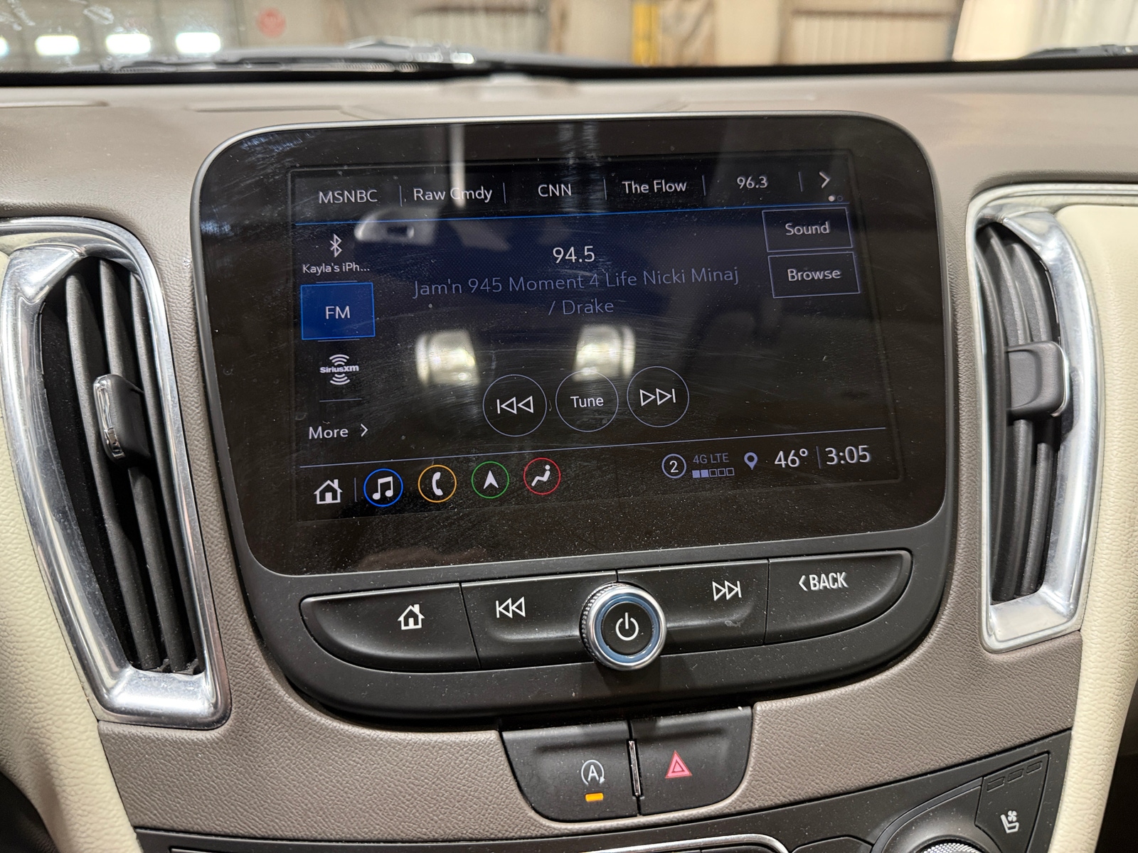 Thumbnail: 2024 Chevrolet Malibu - 3