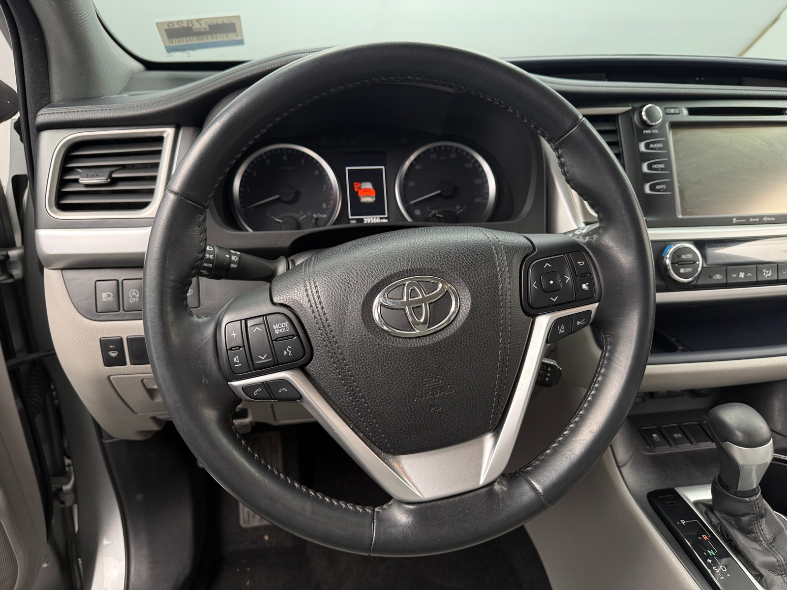 Thumbnail: 2017 Toyota Highlander - 5