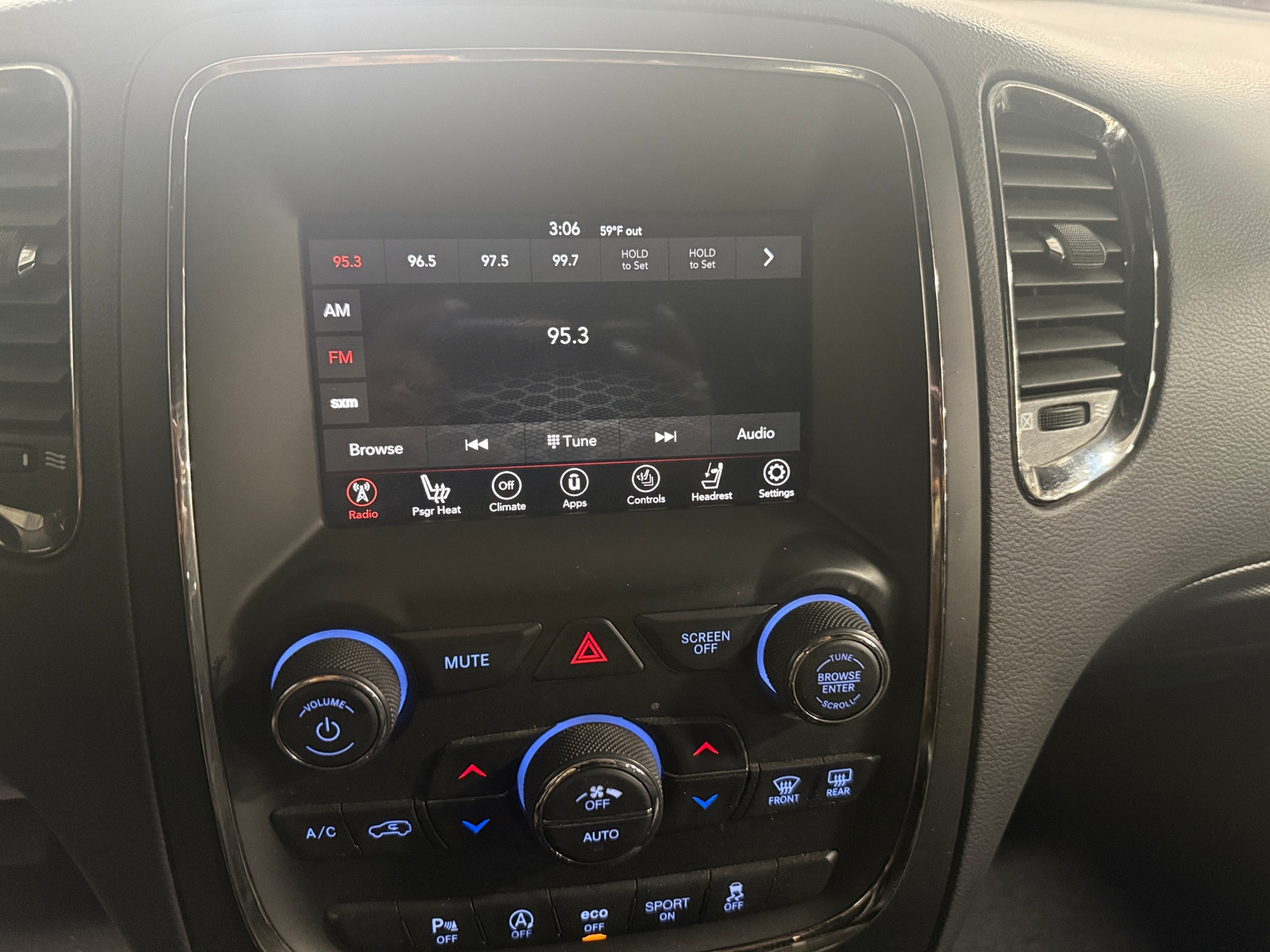 Thumbnail: 2020 Dodge Durango - 3