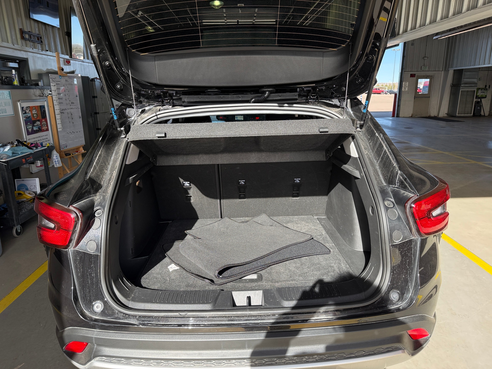 Thumbnail: 2025 Chevrolet Trax - 7