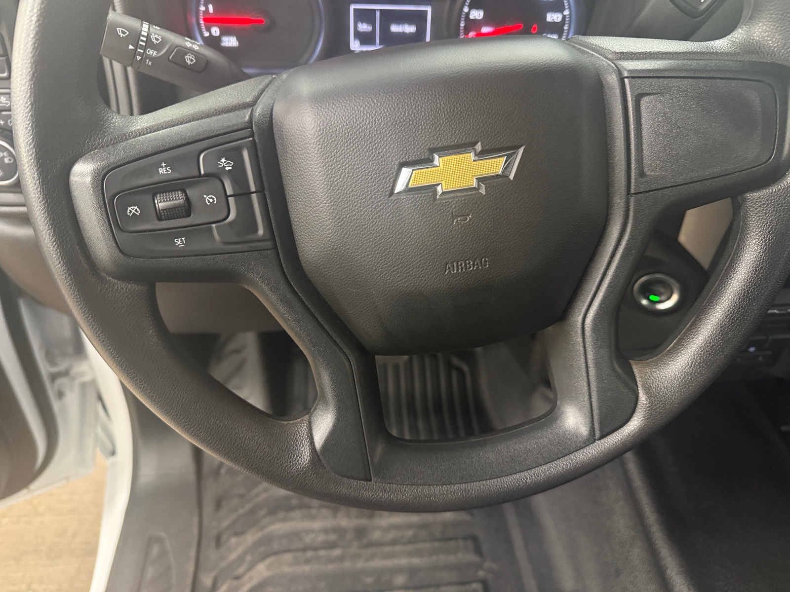 Thumbnail: 2025 Chevrolet Silverado 2500 - 5