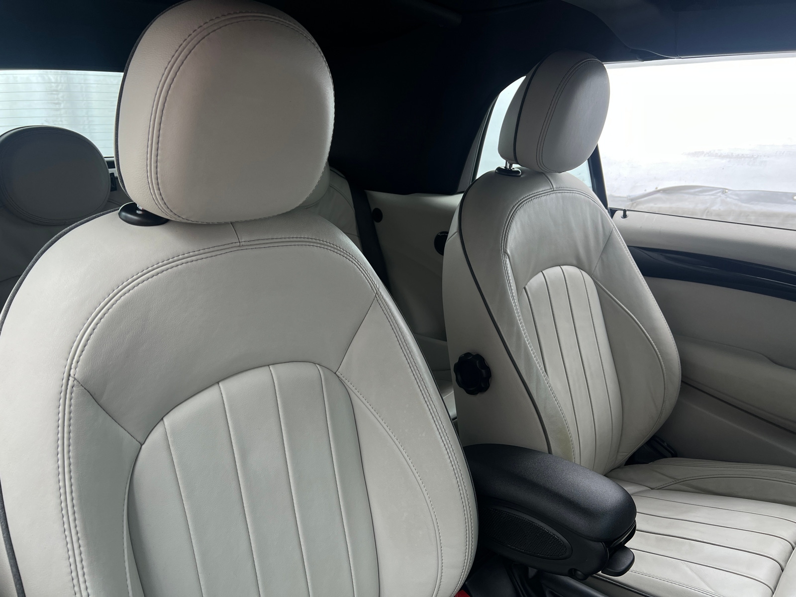 Thumbnail: 2017 MINI Cooper Convertible - 2