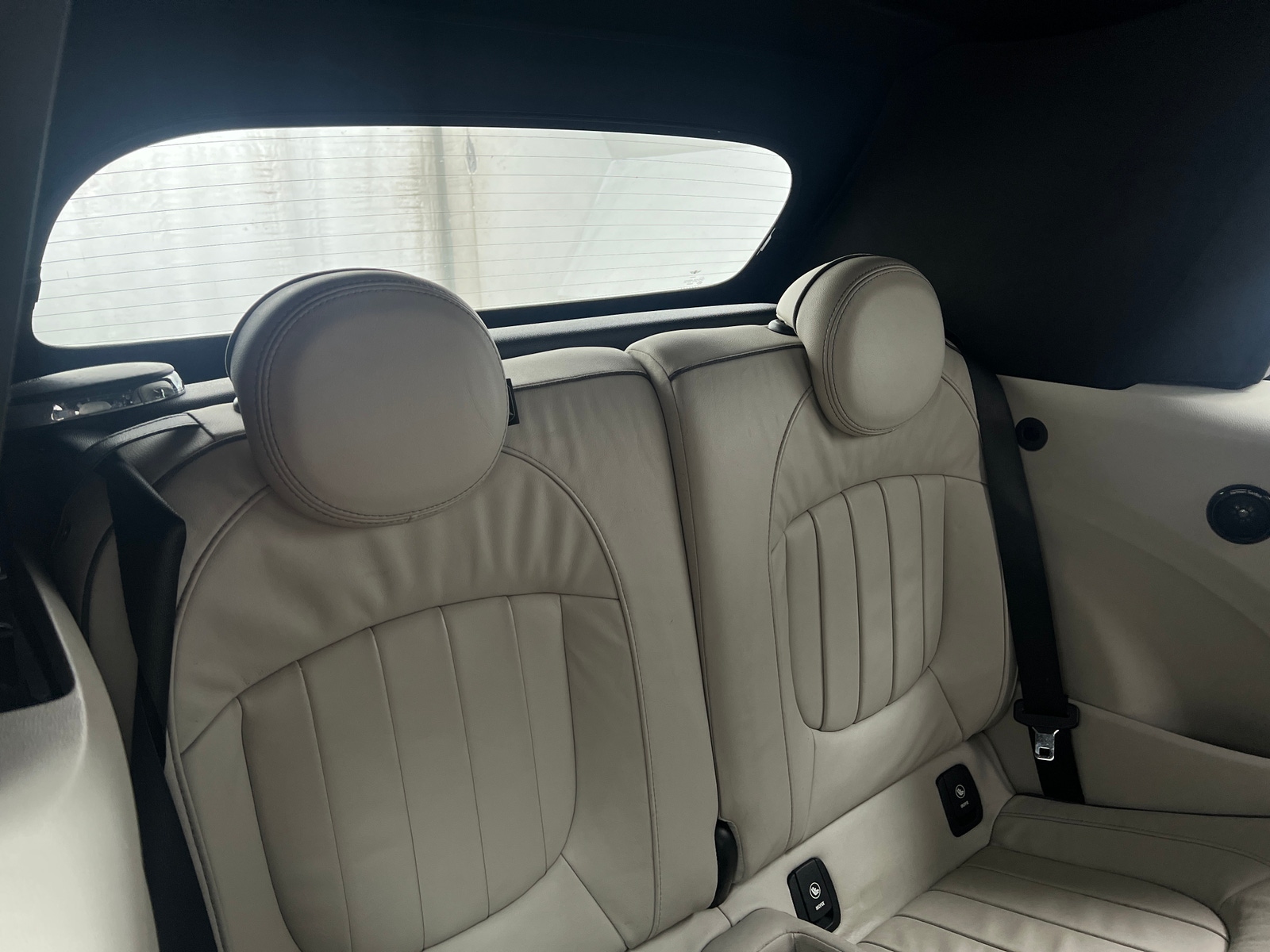 Thumbnail: 2017 MINI Cooper Convertible - 6