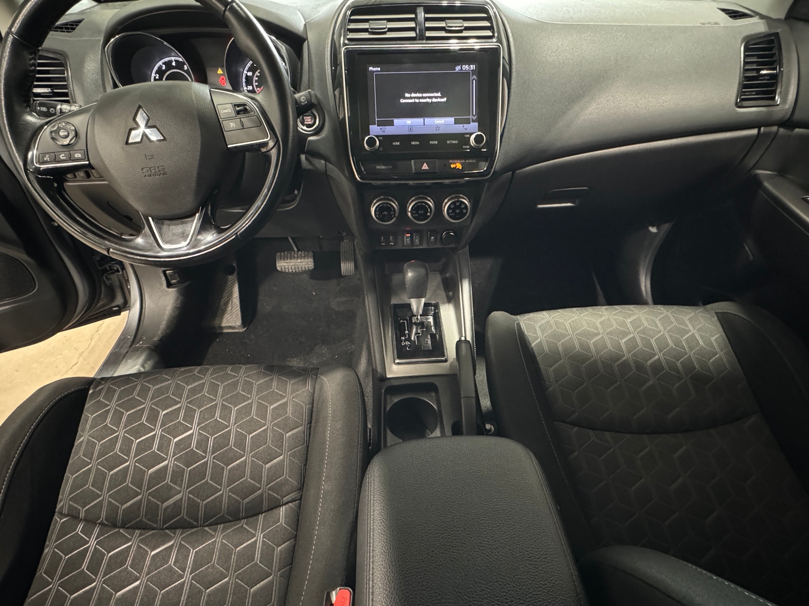 Thumbnail: 2021 Mitsubishi Outlander Sport - 3