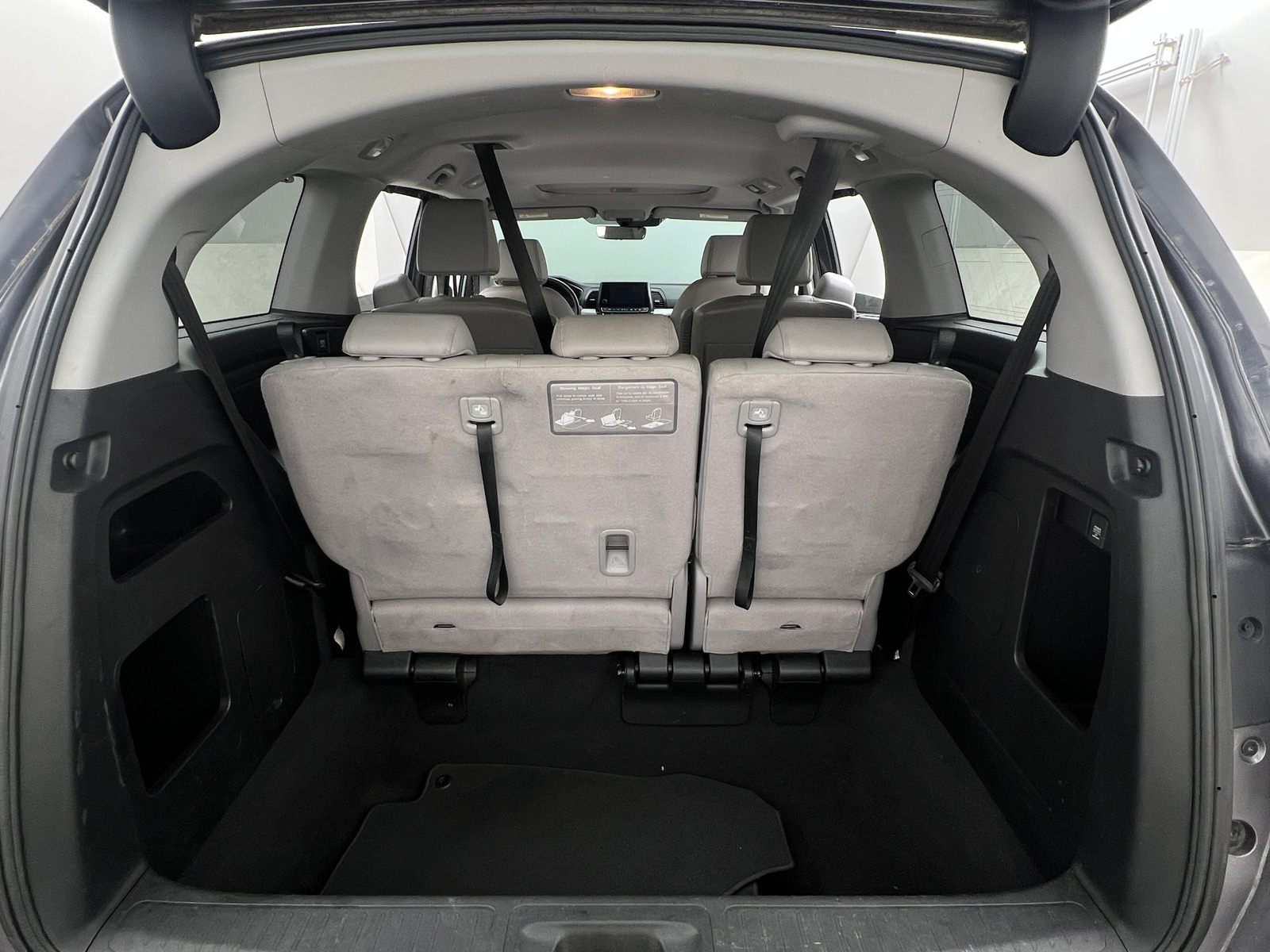 Thumbnail: 2018 Honda Odyssey - 6