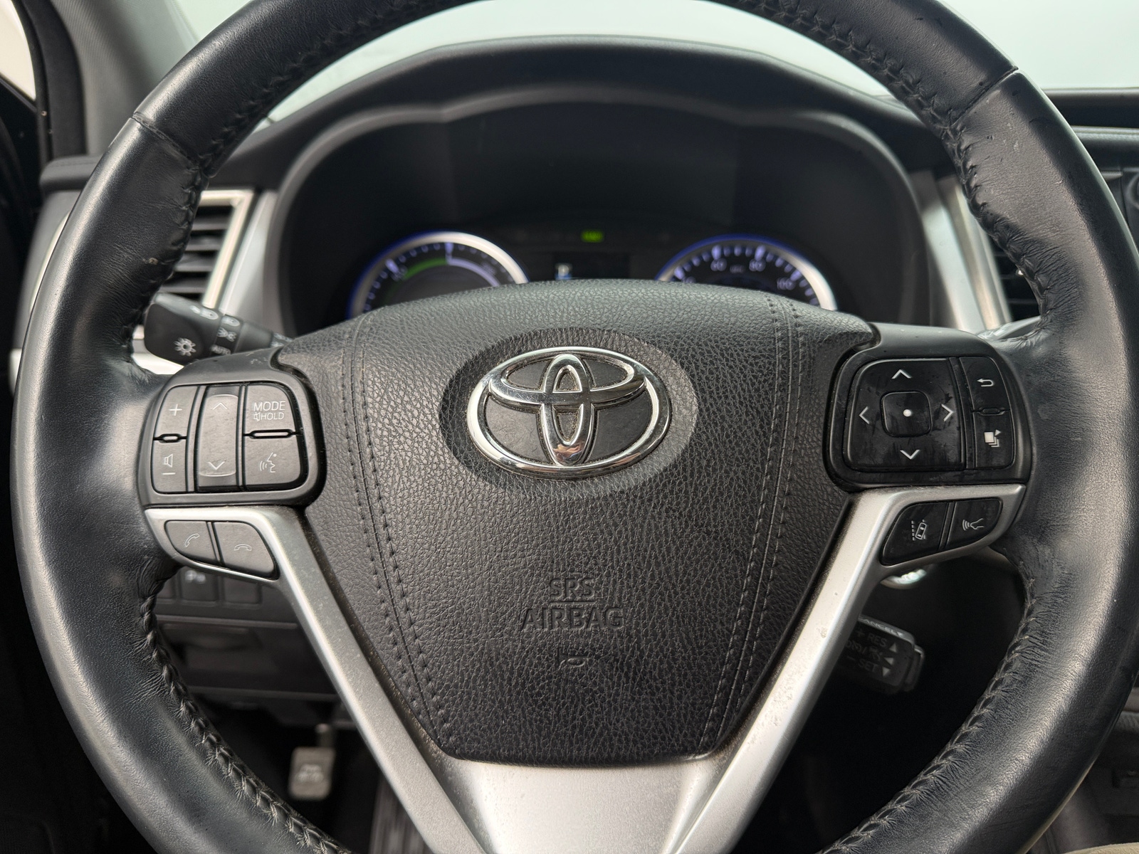 Thumbnail: 2018 Toyota Highlander - 4