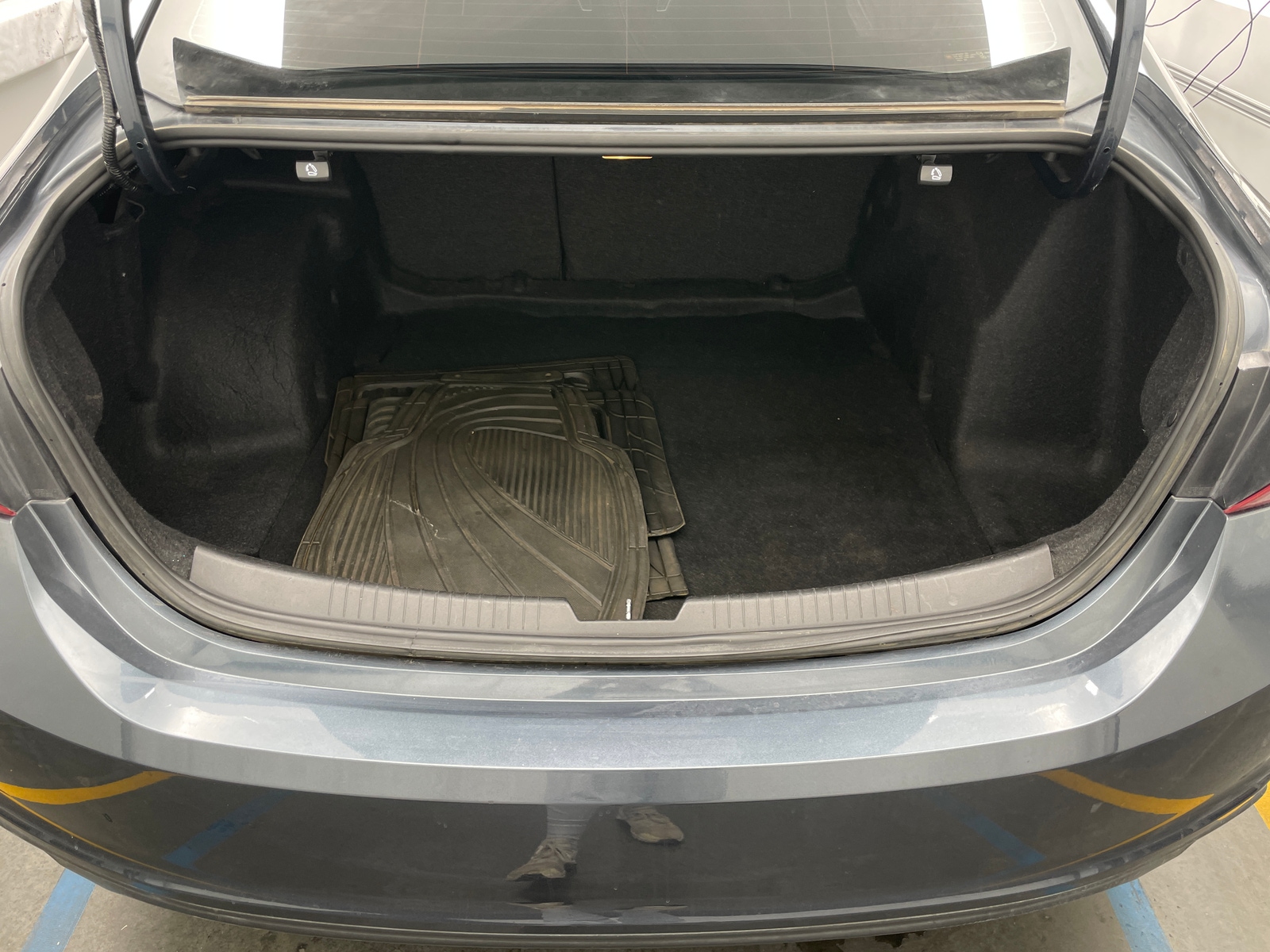 Thumbnail: 2019 Chevrolet Malibu - 7