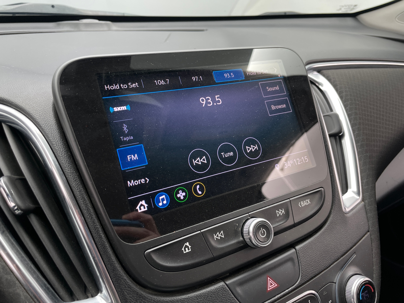 Thumbnail: 2019 Chevrolet Malibu - 4