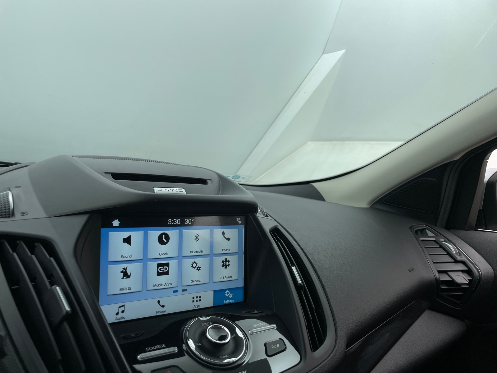 Thumbnail: 2017 Ford Escape - 3