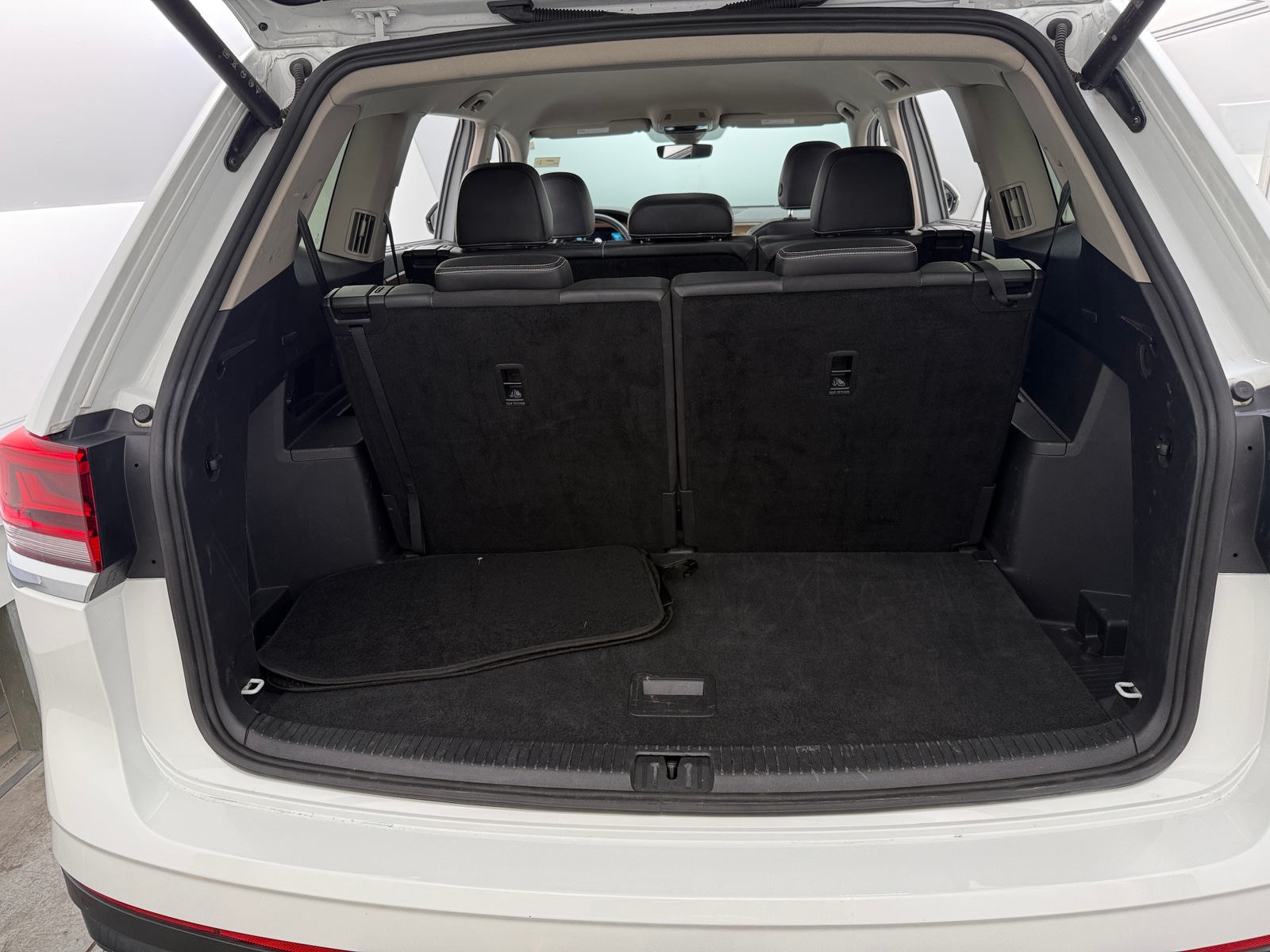 Thumbnail: 2025 Volkswagen Atlas - 6