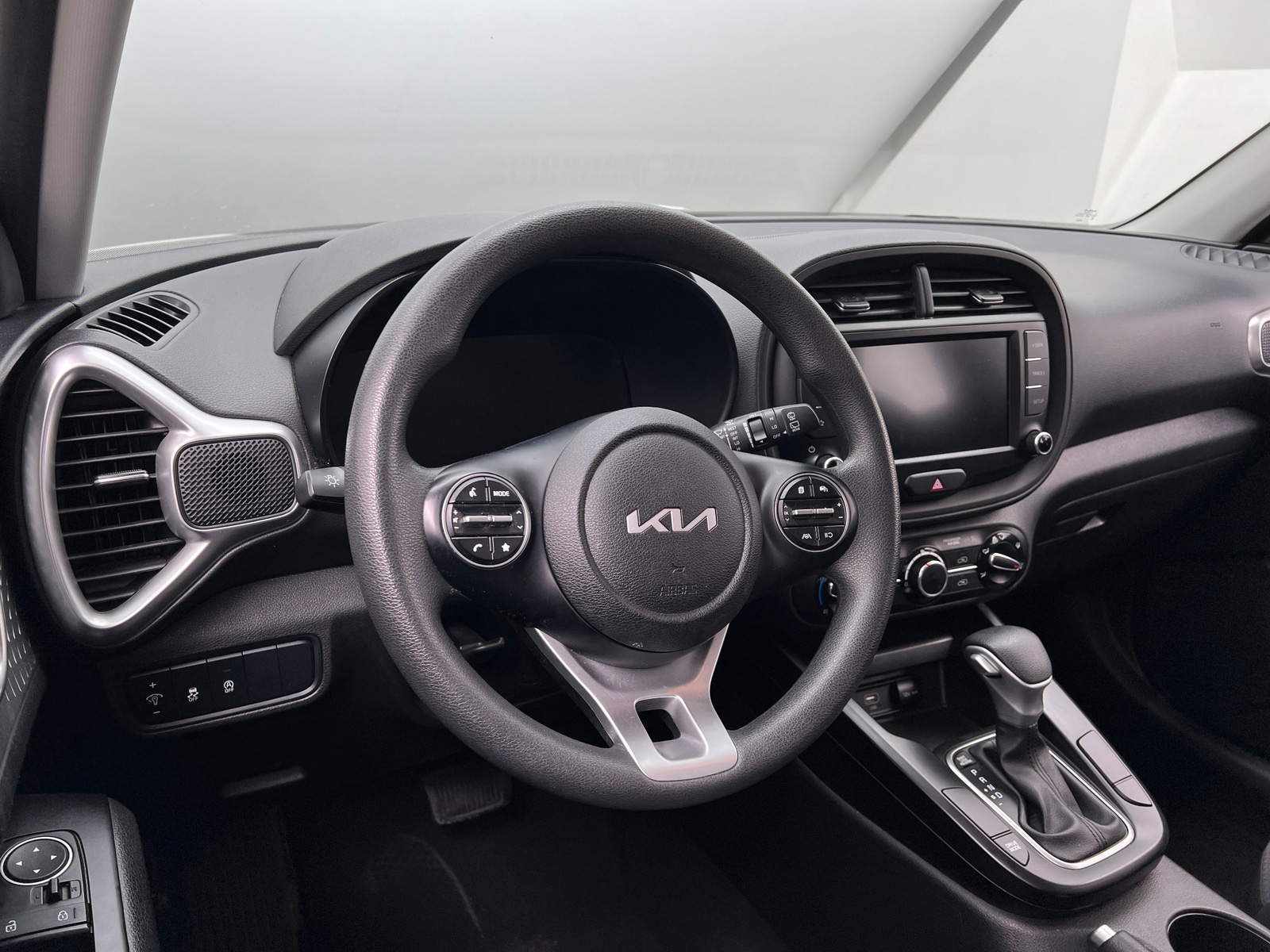 Thumbnail: 2023 Kia Soul - 5