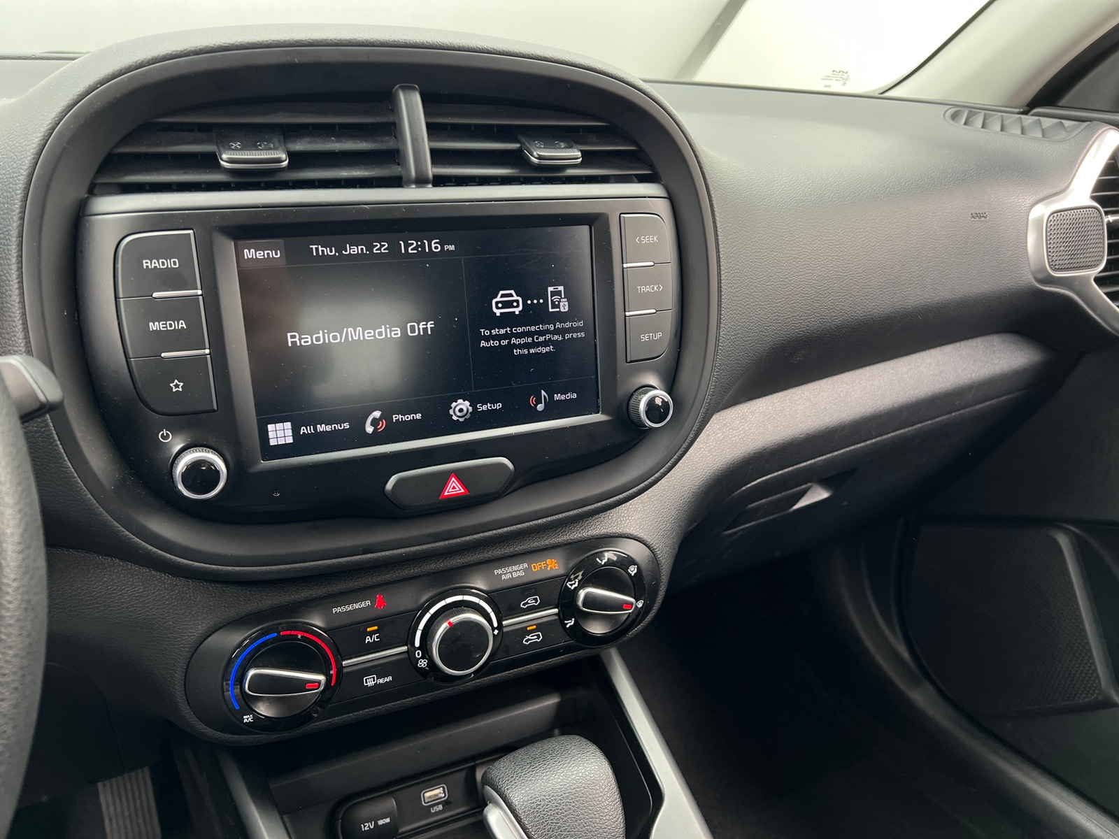 Thumbnail: 2023 Kia Soul - 4