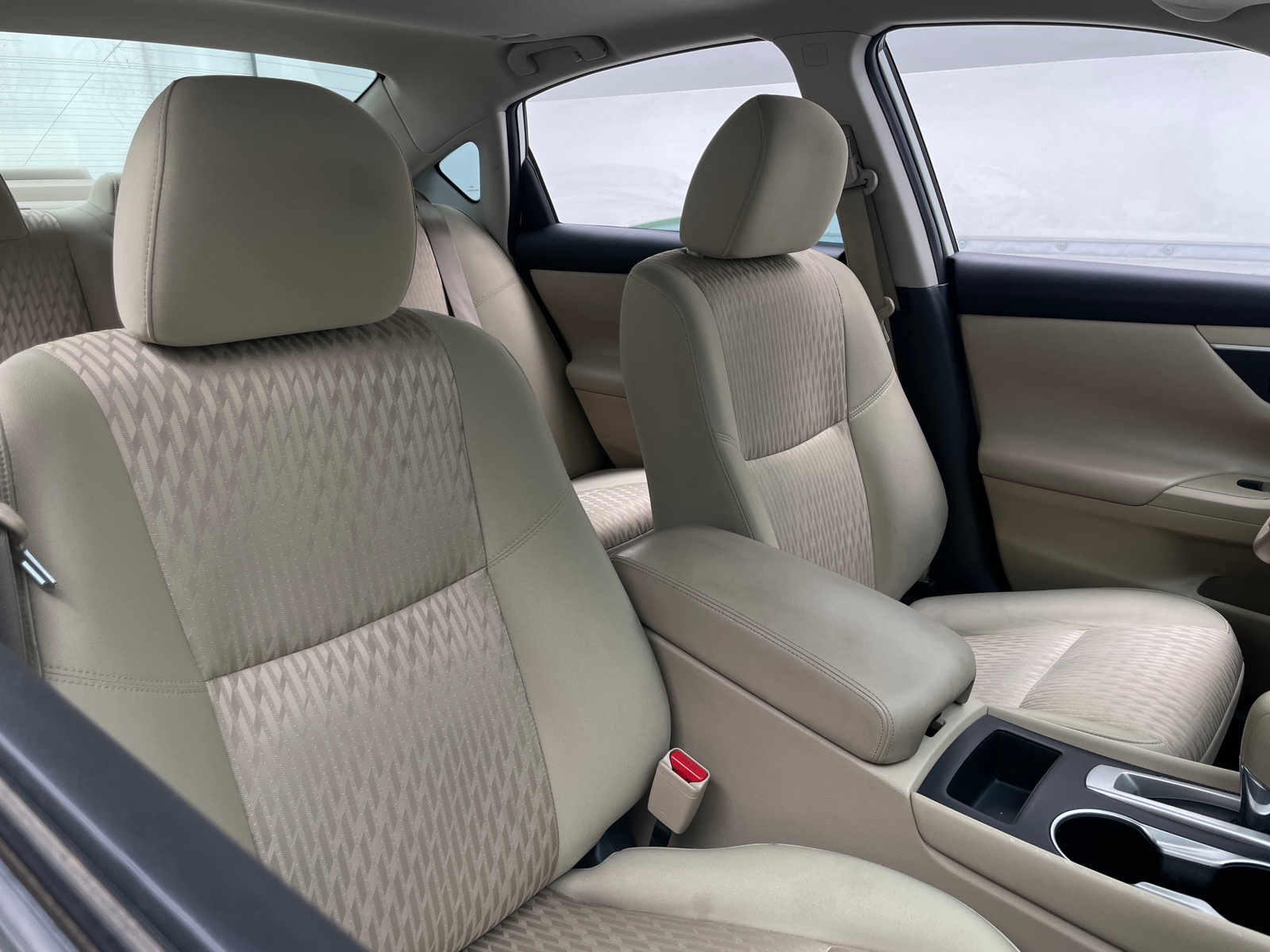 Thumbnail: 2016 Nissan Altima - 2