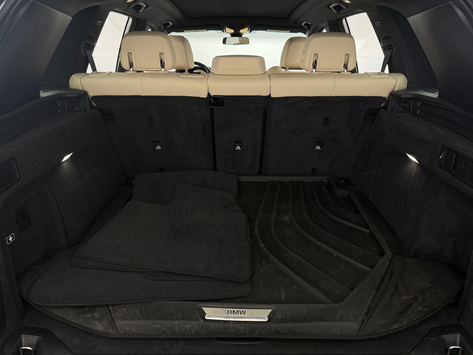 Thumbnail: 2022 BMW X5 - 6