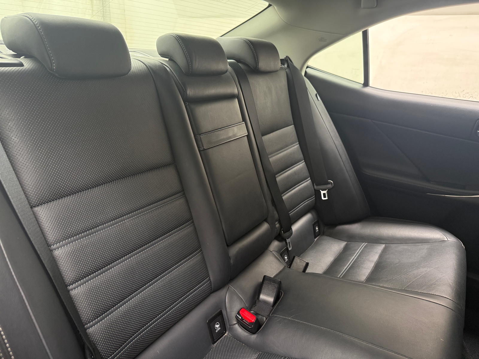 Thumbnail: 2015 Lexus IS - 5