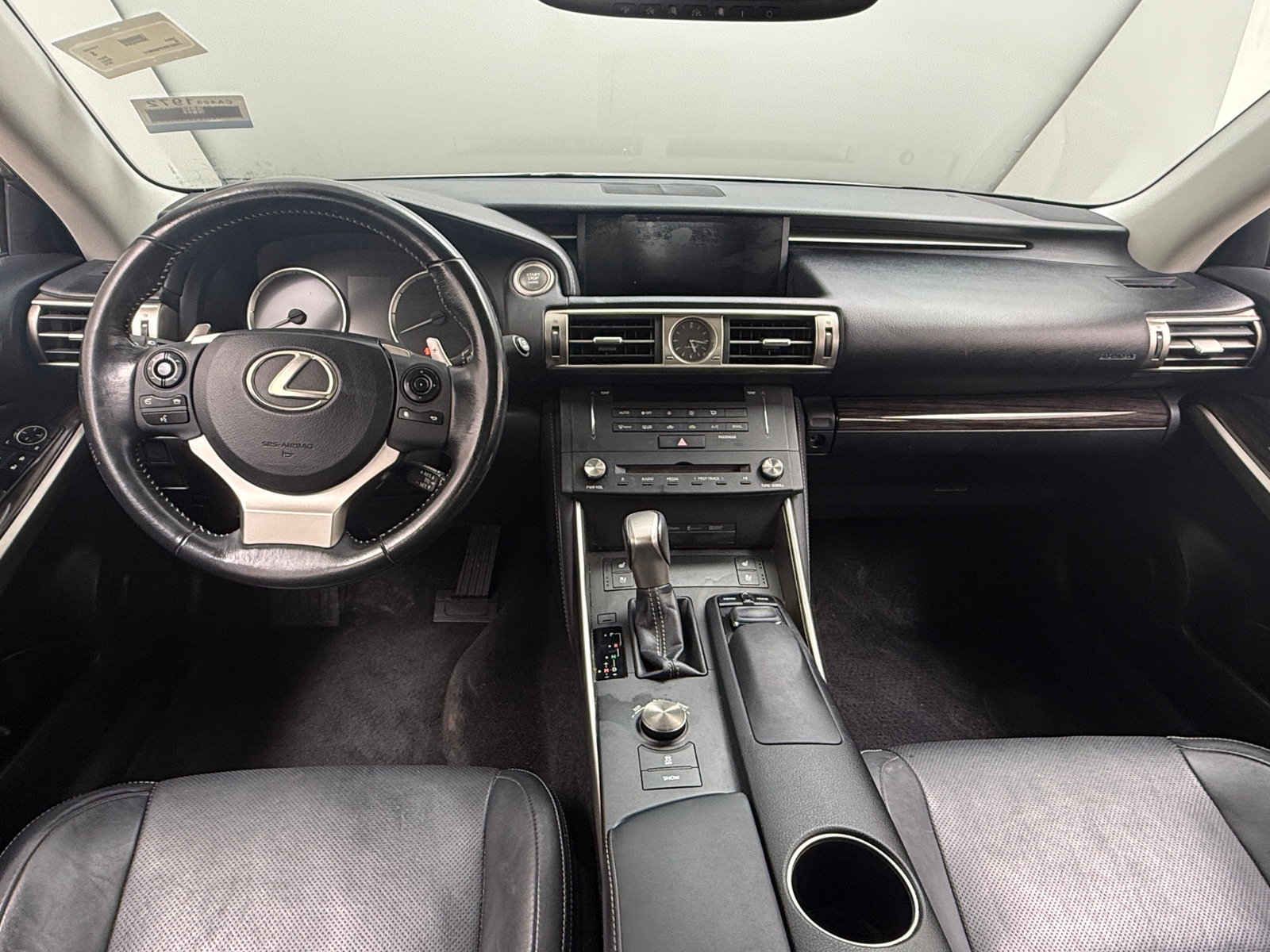 Thumbnail: 2015 Lexus IS - 2