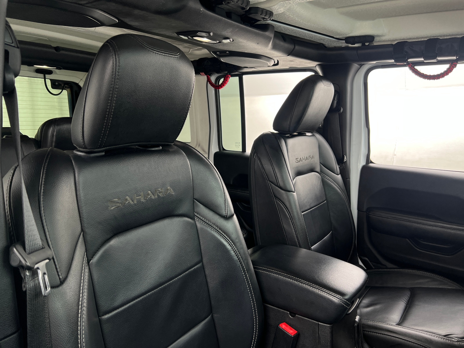 Thumbnail: 2018 Jeep Wrangler - 2