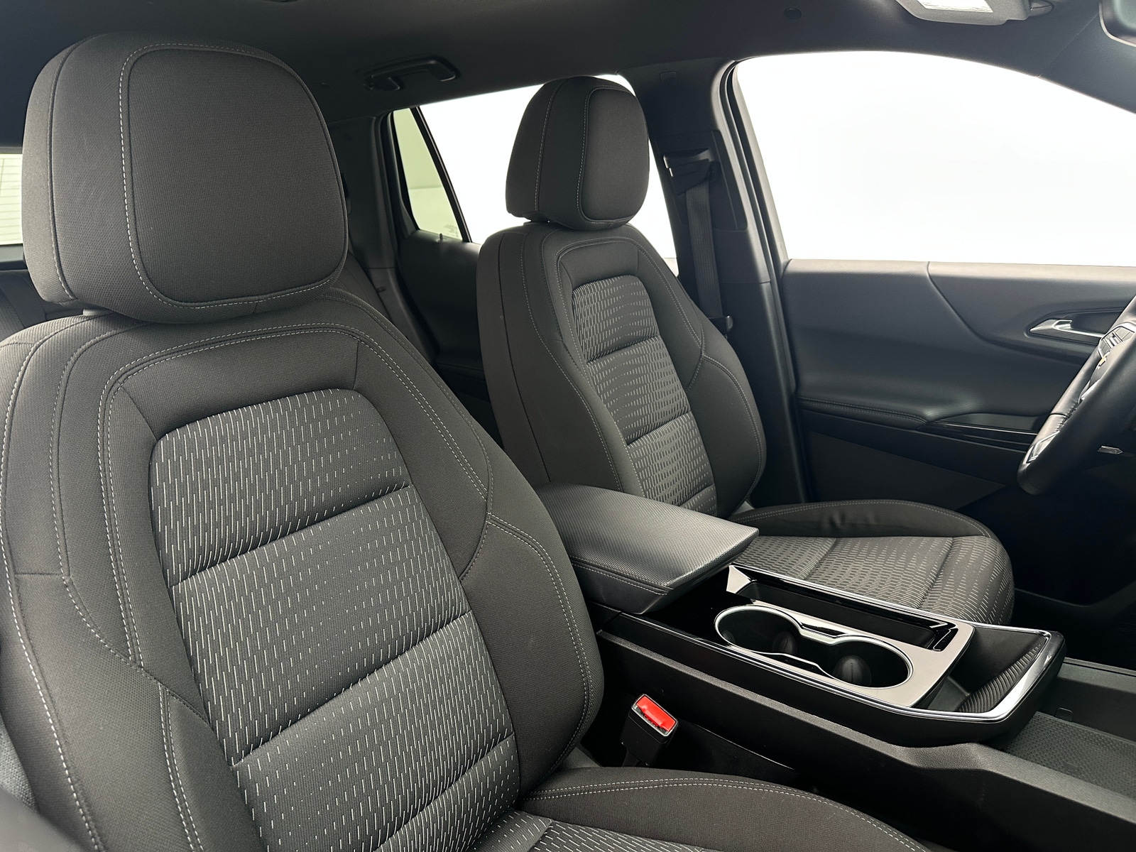 Thumbnail: 2025 Chevrolet Equinox - 2