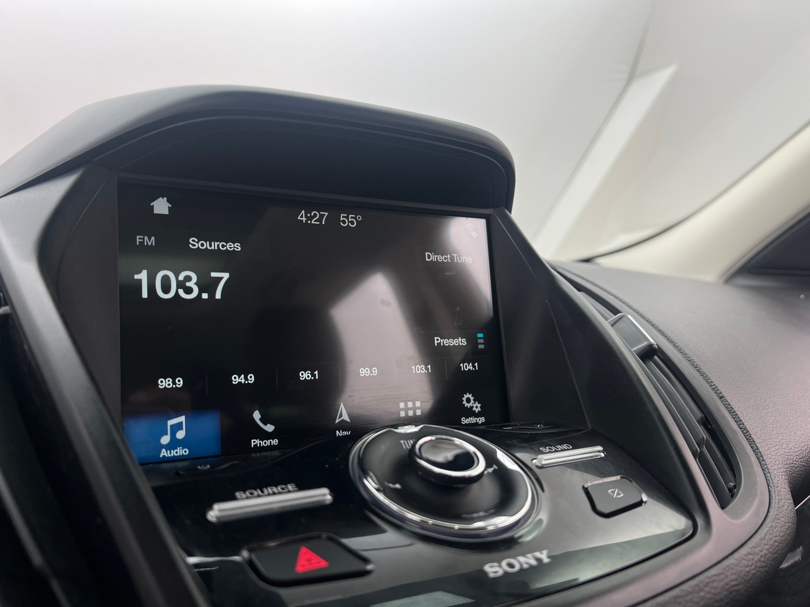 Thumbnail: 2019 Ford Escape - 3