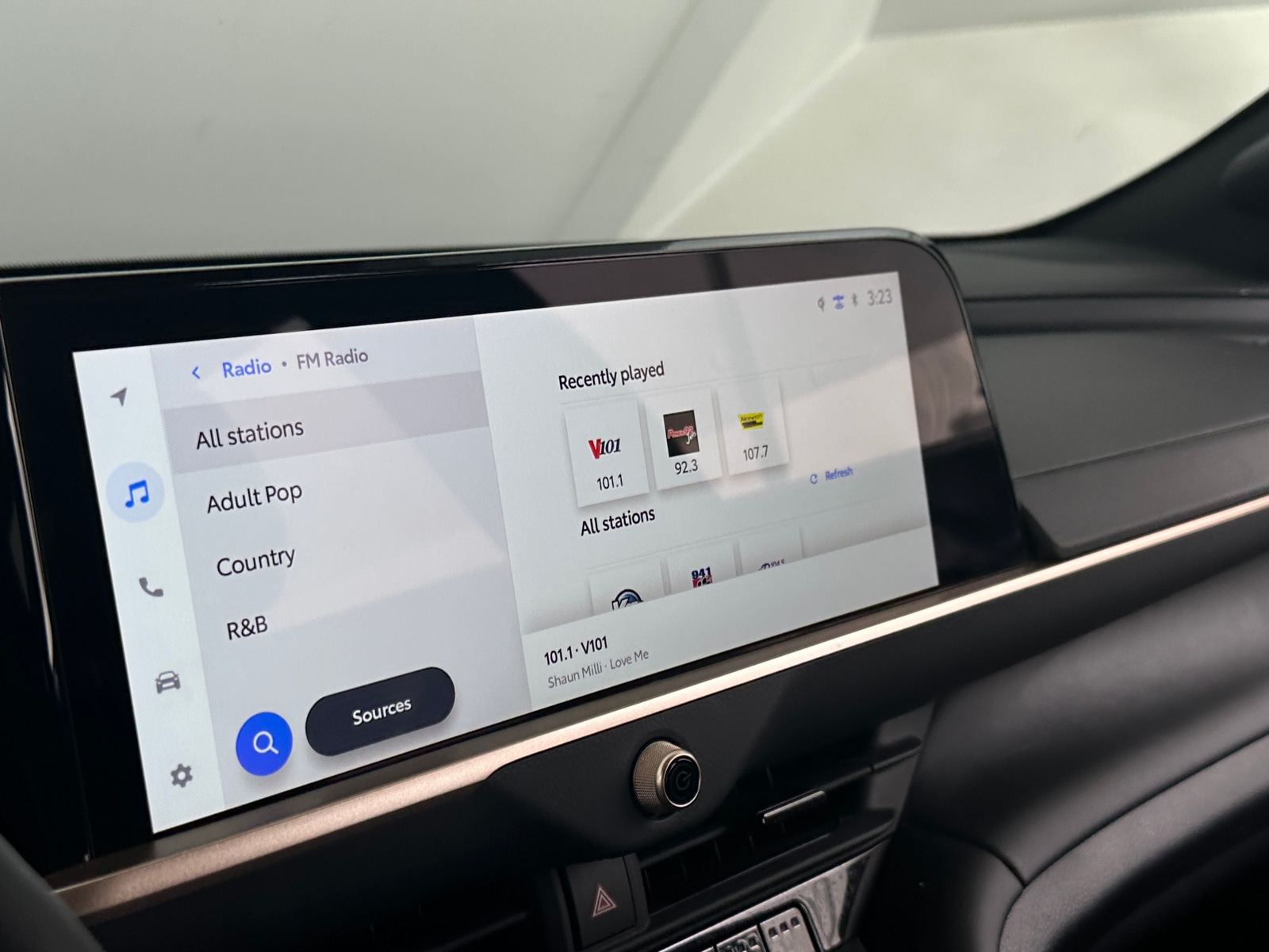 Thumbnail: 2025 Toyota Crown Signia - 3