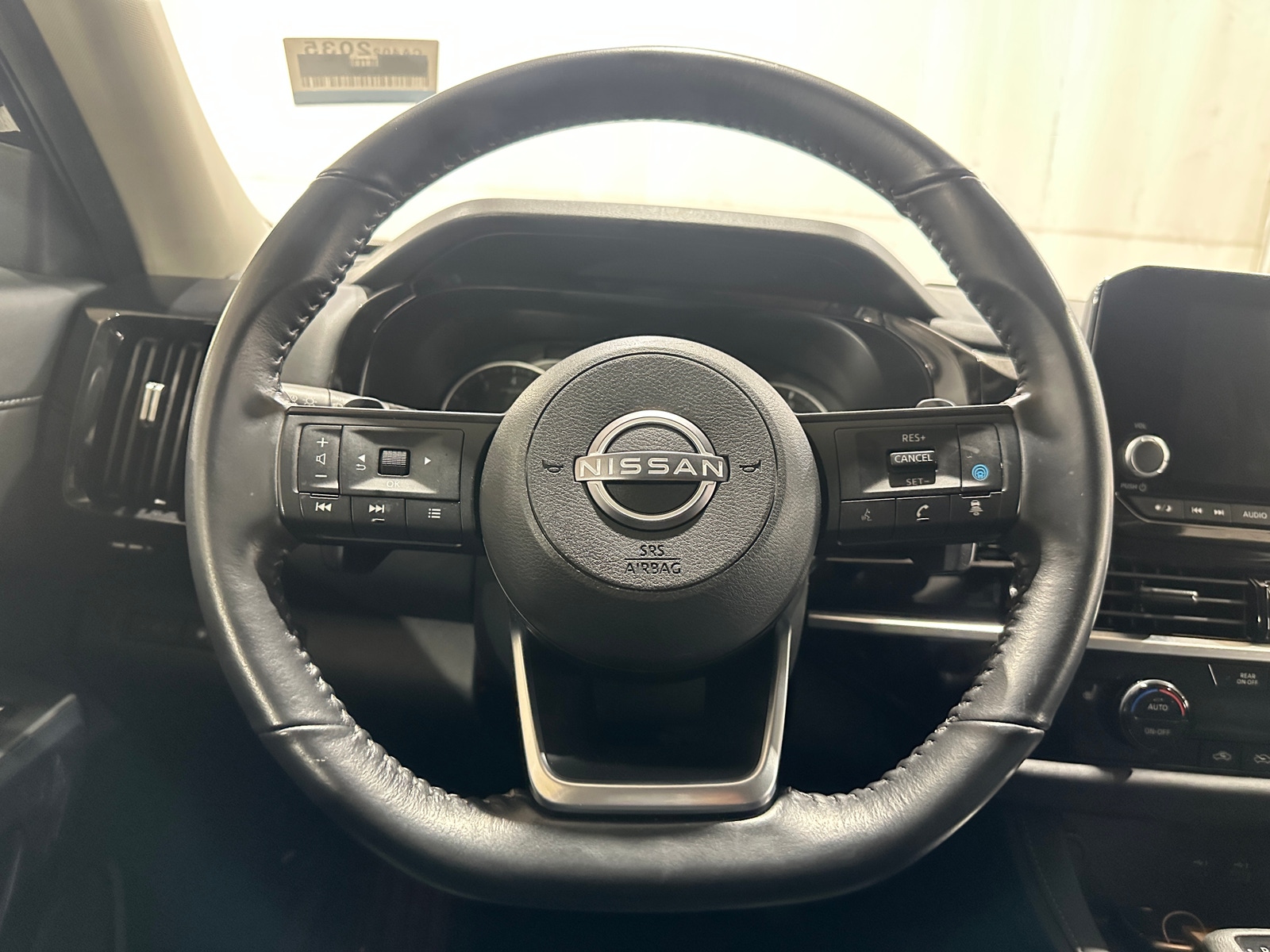 Thumbnail: 2025 Nissan Pathfinder - 5