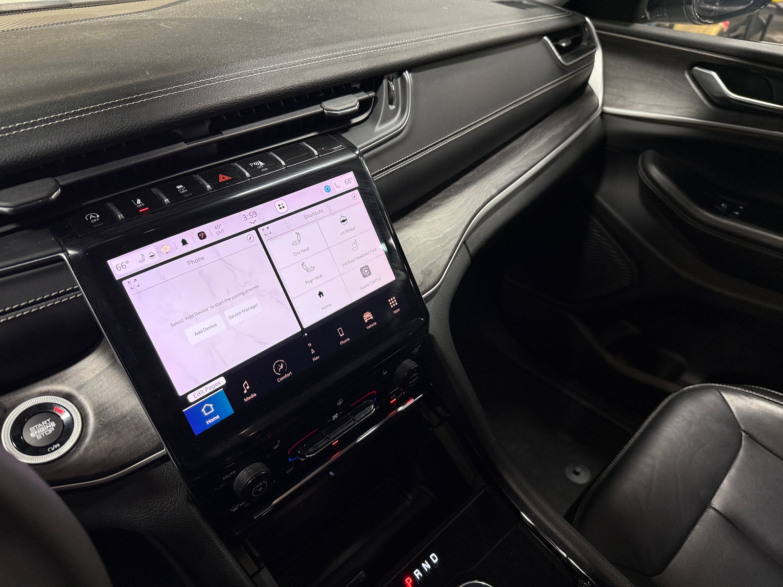 Thumbnail: 2023 Jeep Grand Cherokee L - 3