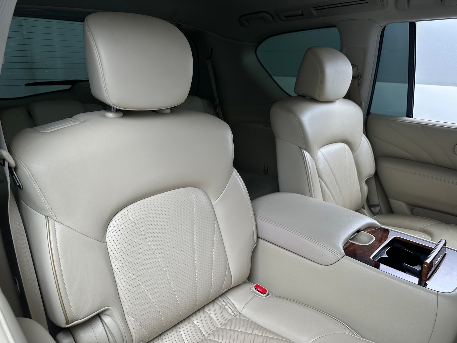 Thumbnail: 2016 INFINITI QX80 - 5