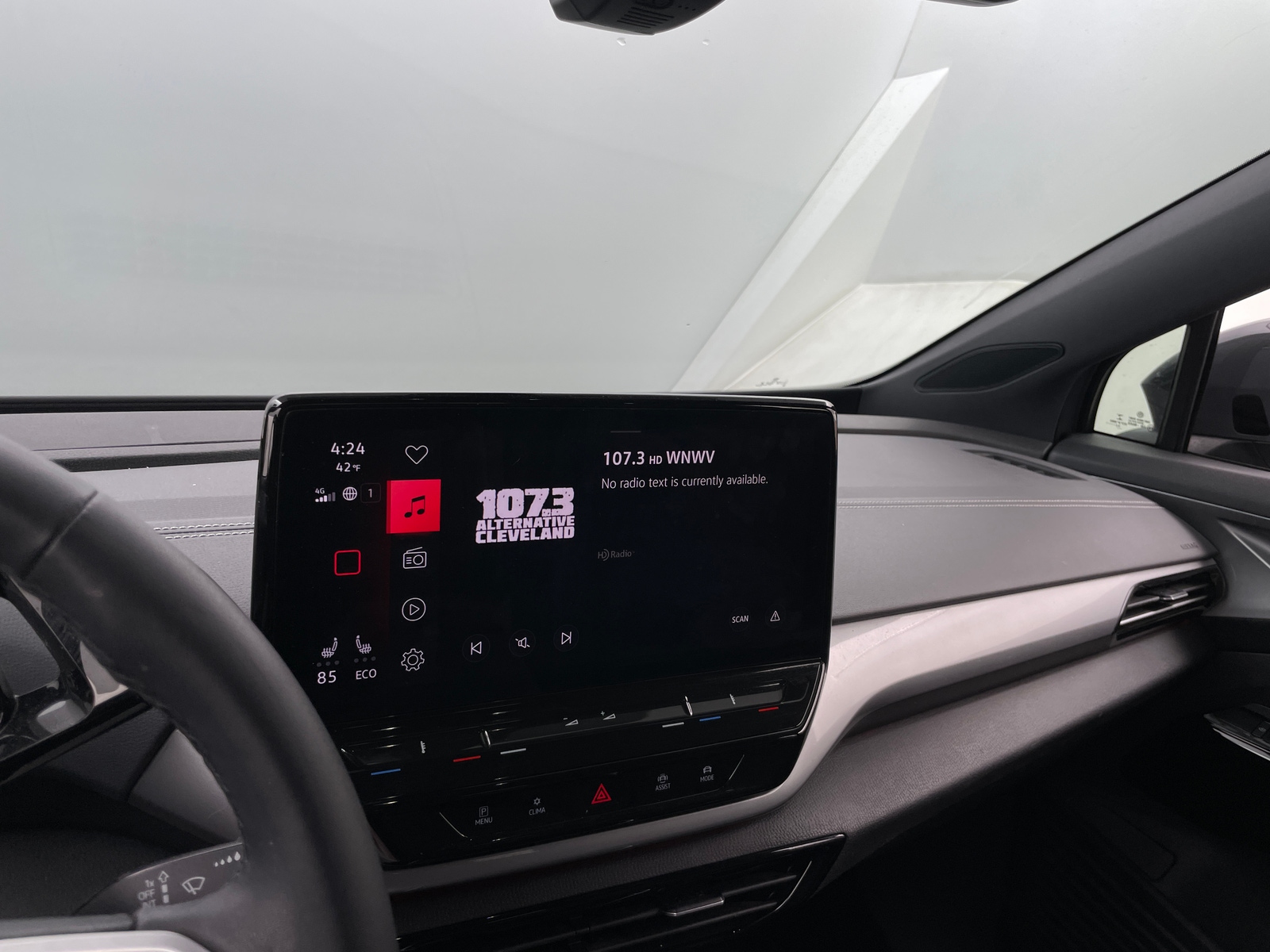 Thumbnail: 2023 Volkswagen ID.4 - 3