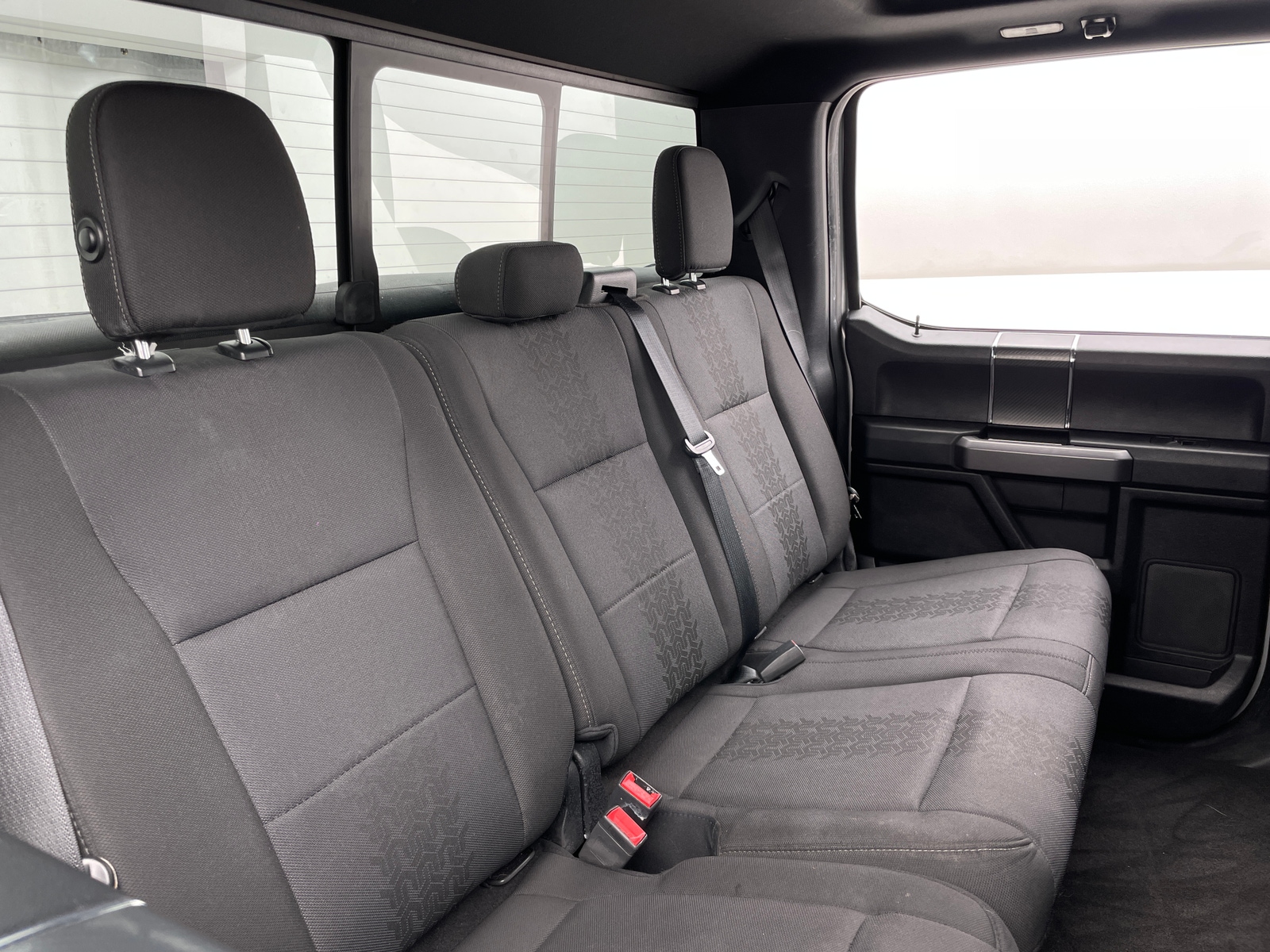 Thumbnail: 2018 Ford Econoline - 6