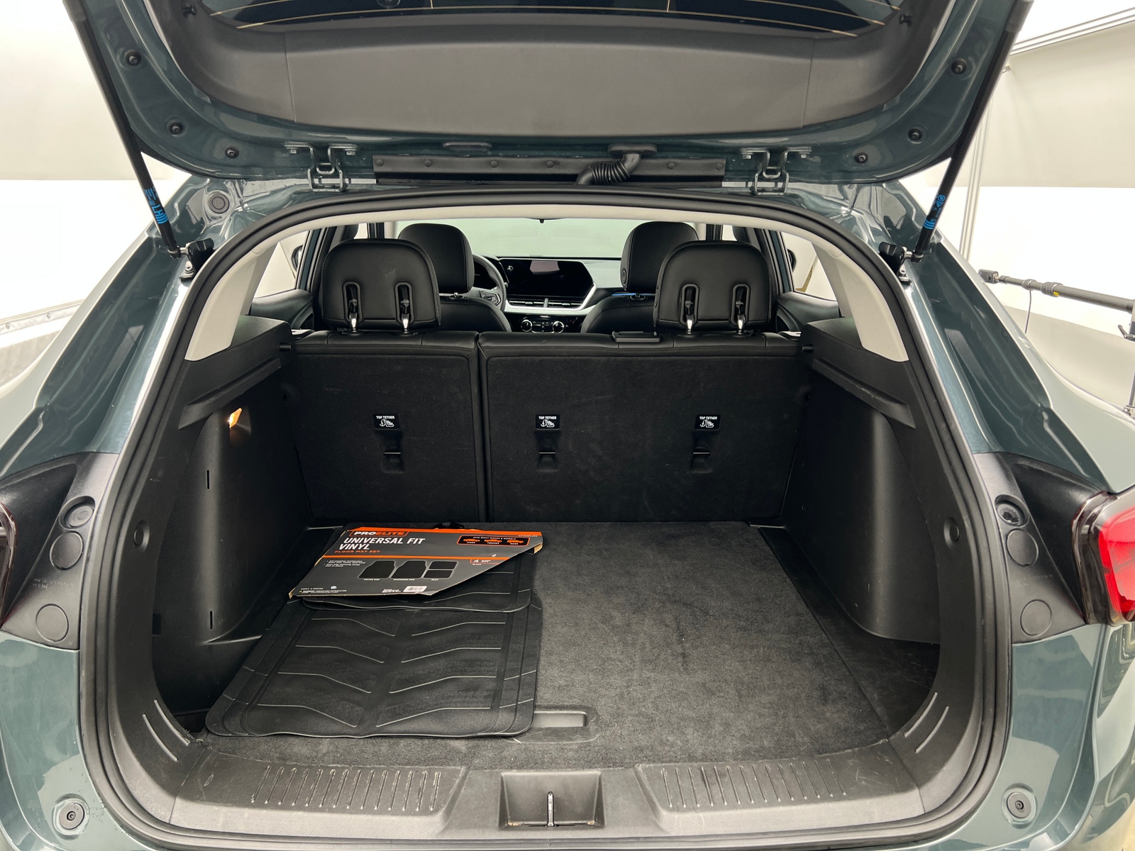 Thumbnail: 2025 Chevrolet Trax - 7