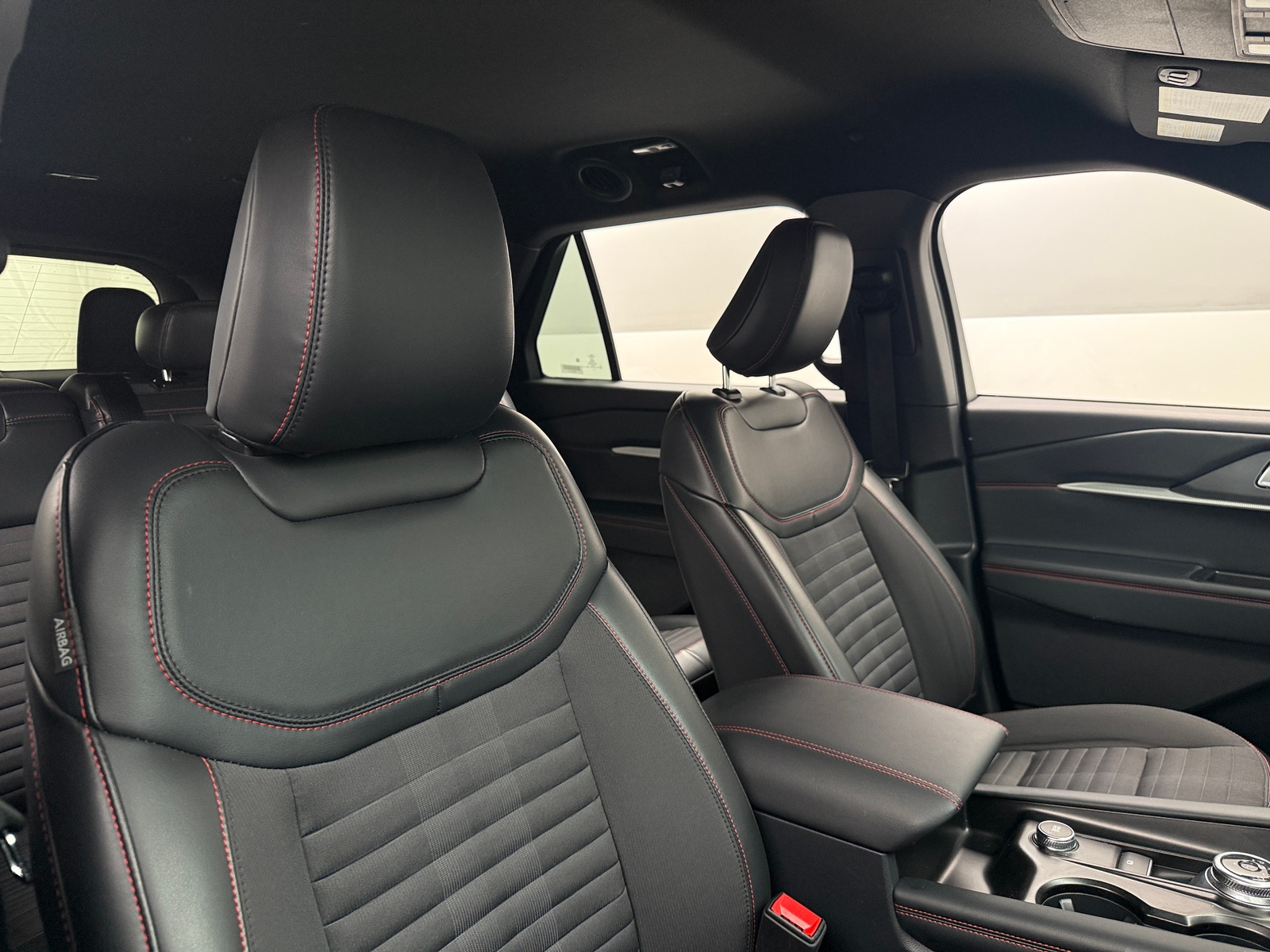 Thumbnail: 2025 Ford Explorer - 2