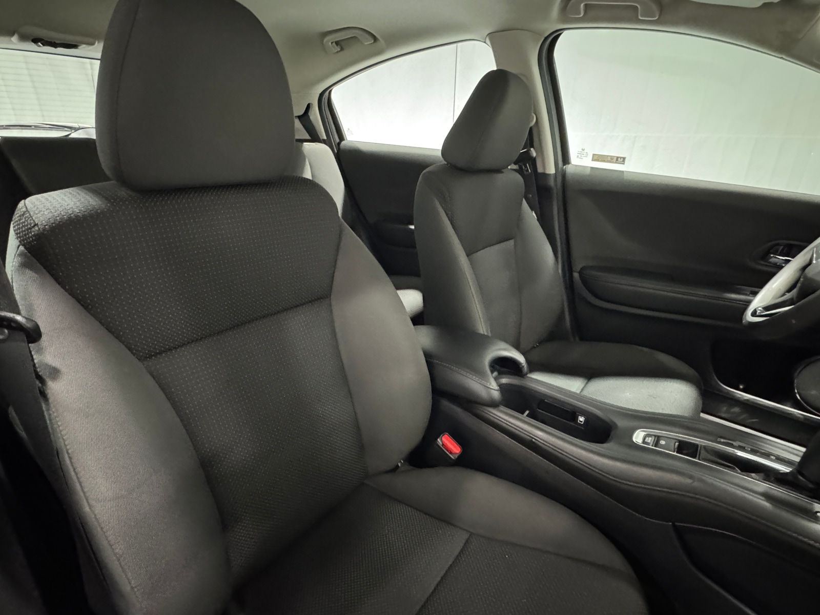 Thumbnail: 2019 Honda HR-V - 2