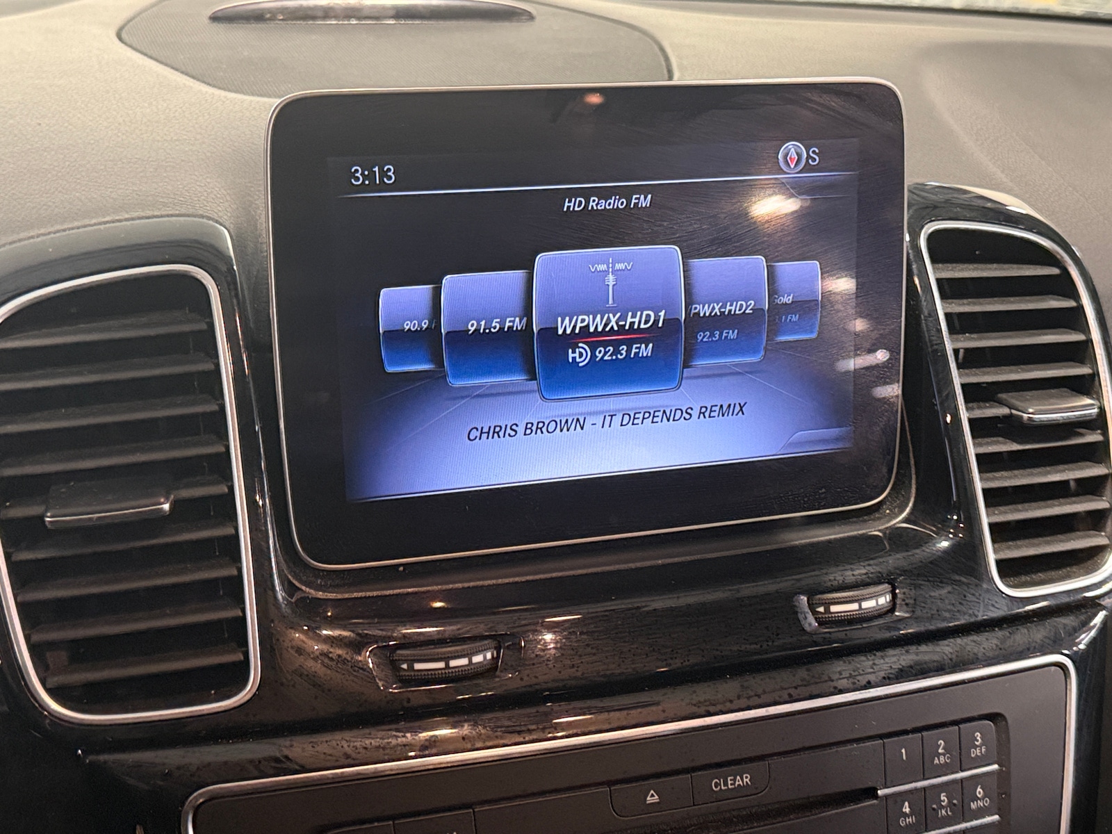 Thumbnail: 2018 Mercedes-Benz GLE - 3