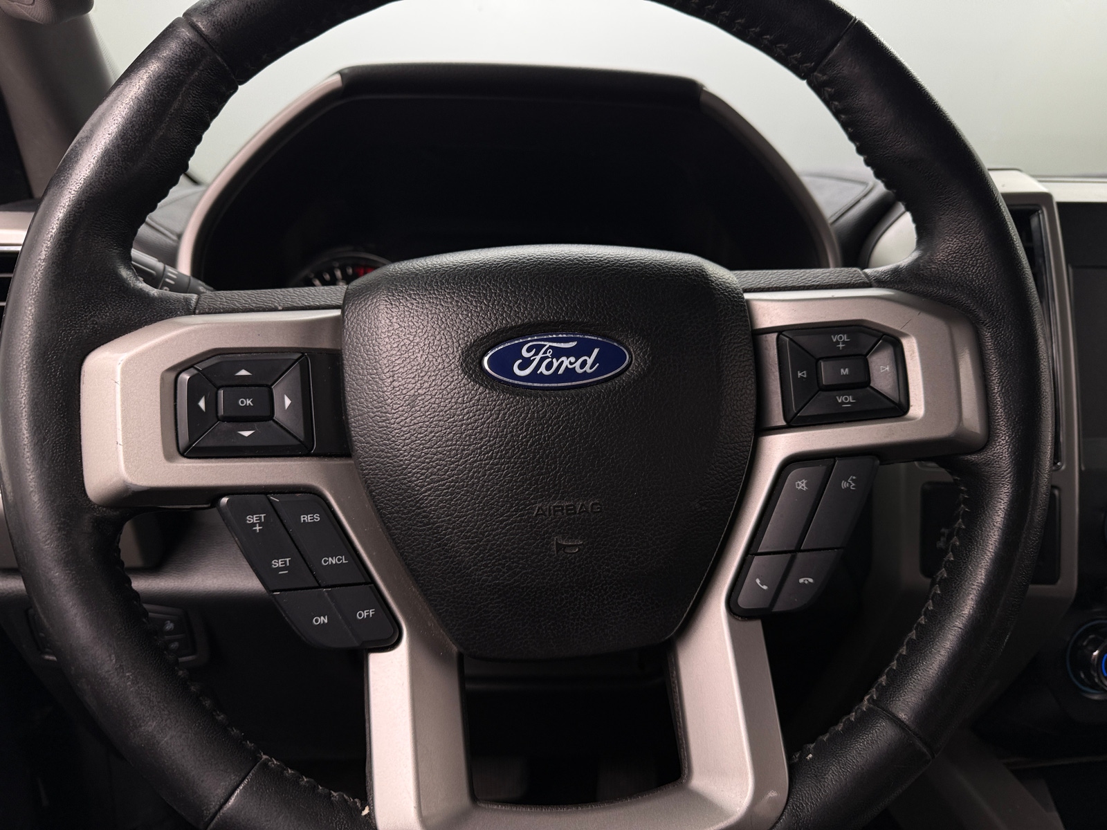 Thumbnail: 2018 Ford Econoline - 4