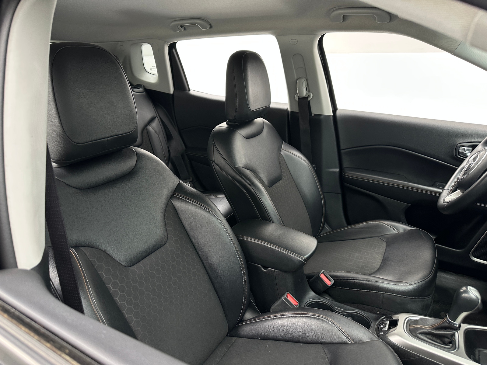 Thumbnail: 2017 Jeep Compass - 2