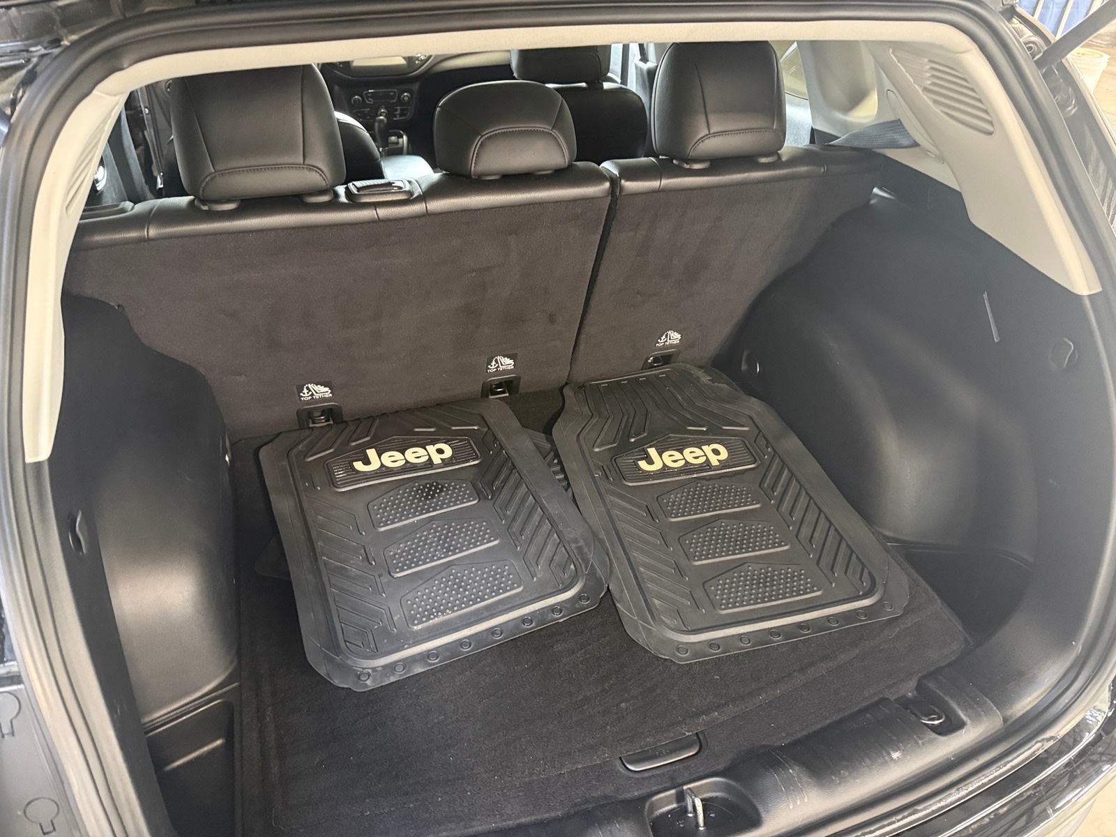 Thumbnail: 2017 Jeep Compass - 7