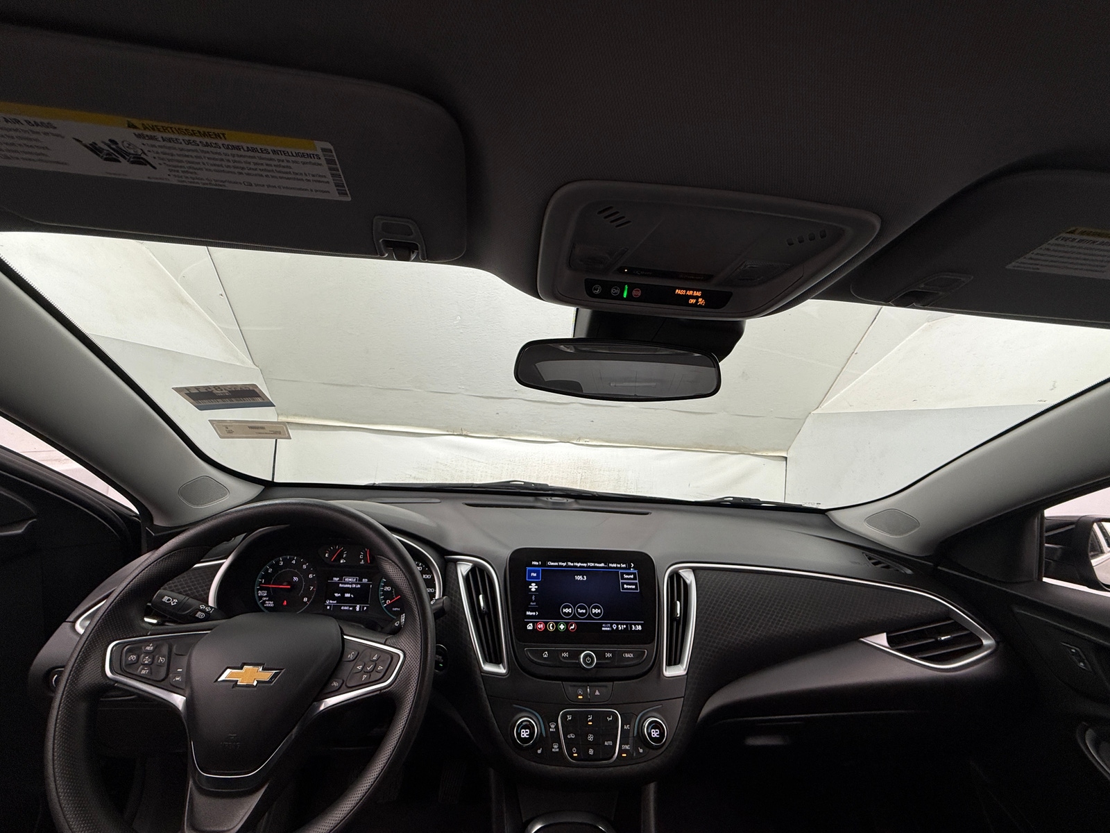 Thumbnail: 2024 Chevrolet Malibu - 3