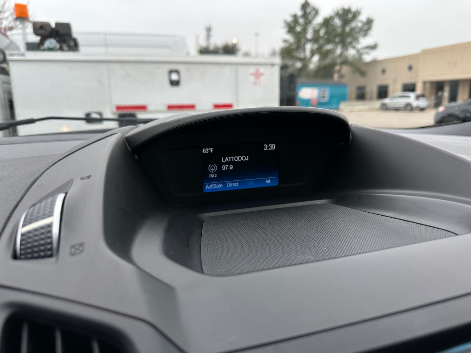 Thumbnail: 2018 Ford Escape - 4