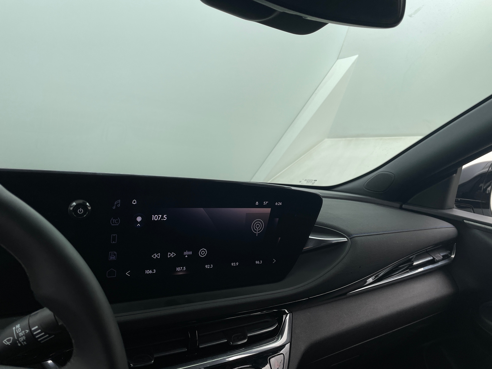 Thumbnail: 2025 Buick Envista - 3