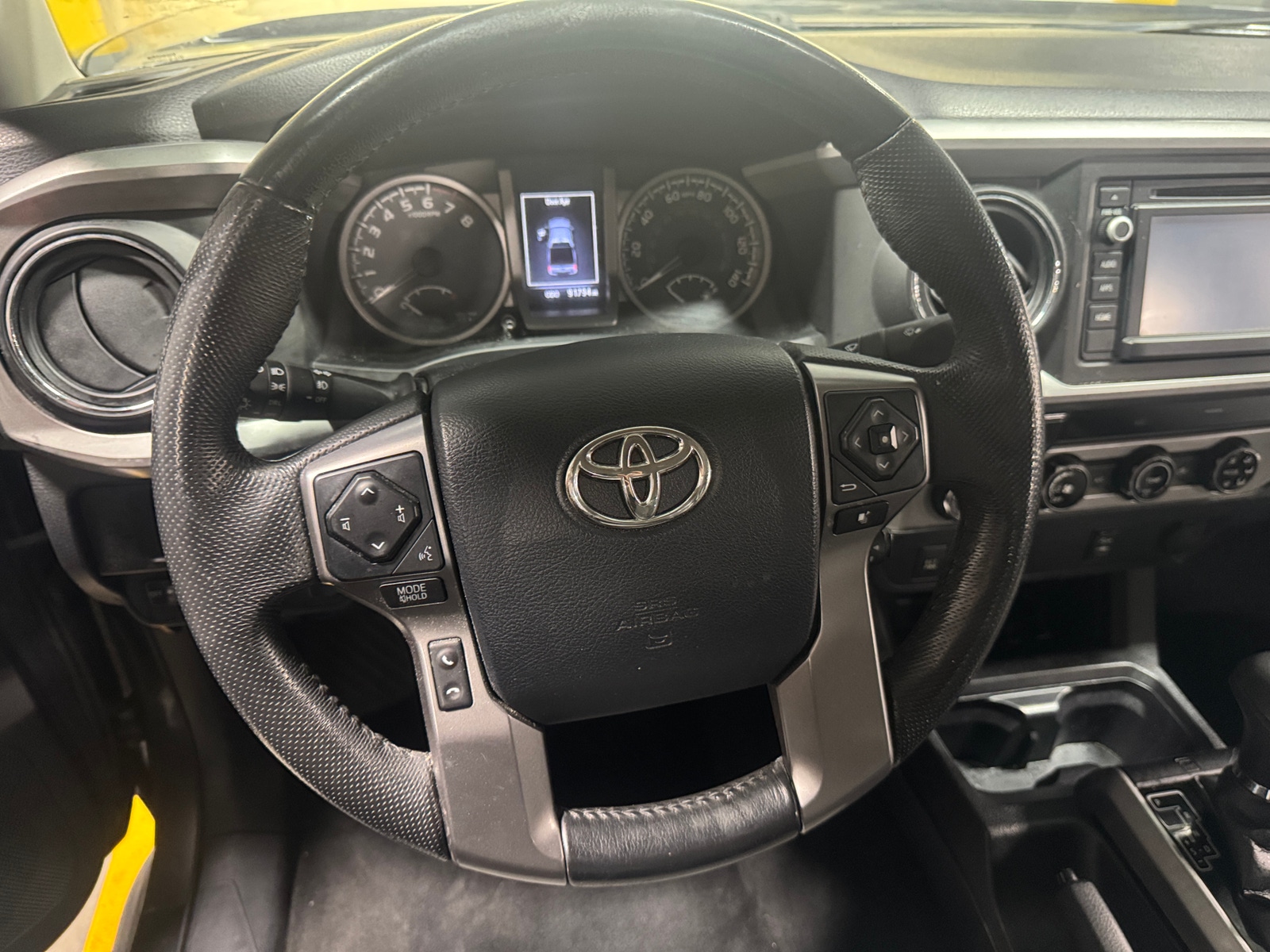 Thumbnail: 2016 Toyota Tacoma - 5